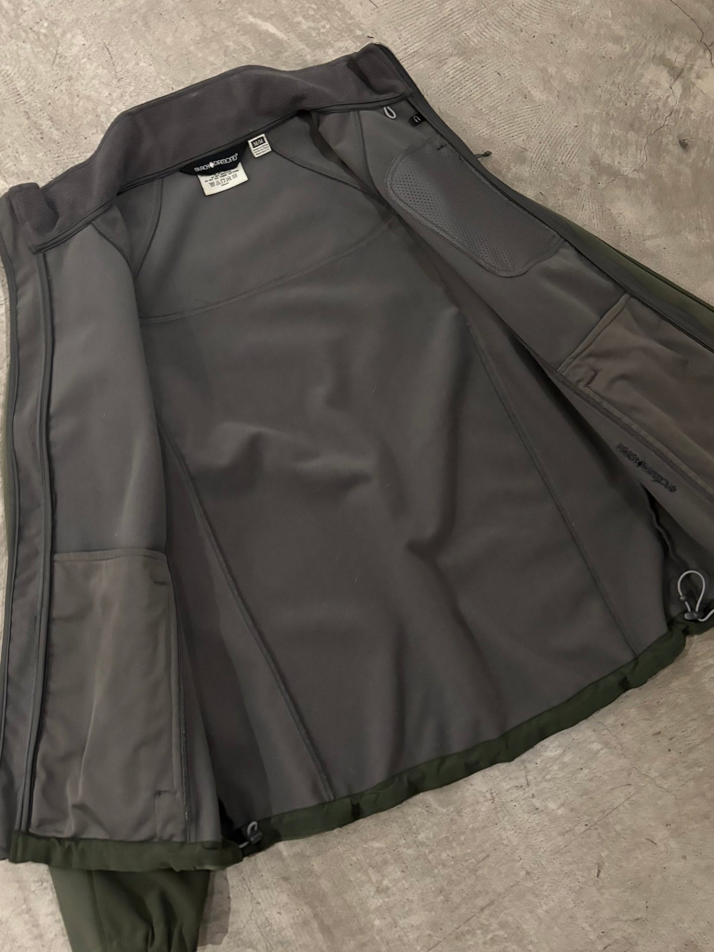 00's BLACK DIAMOND softshell jacket