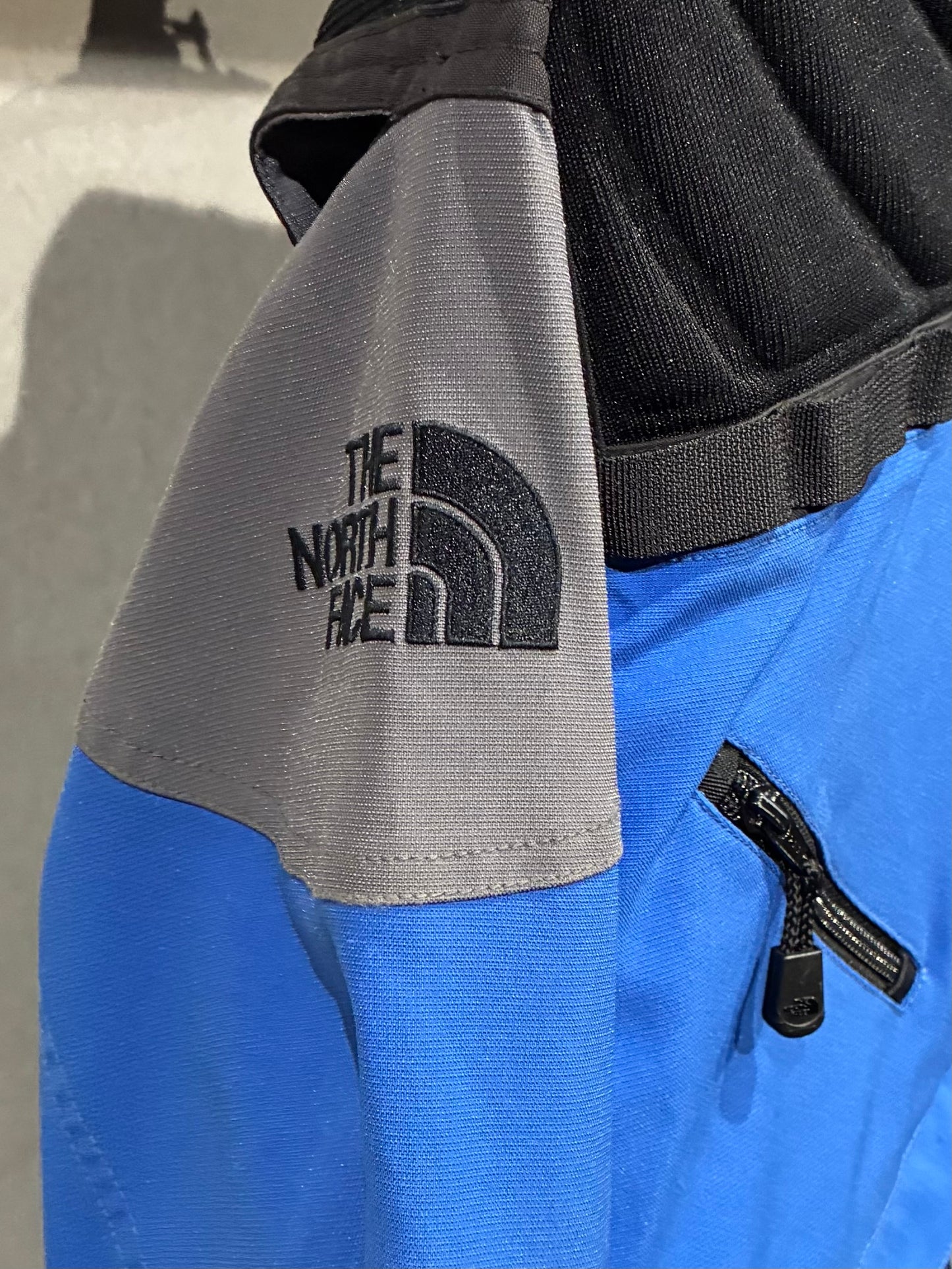 90's THE NORTH FACE nylon jacket "STEEP TECH"