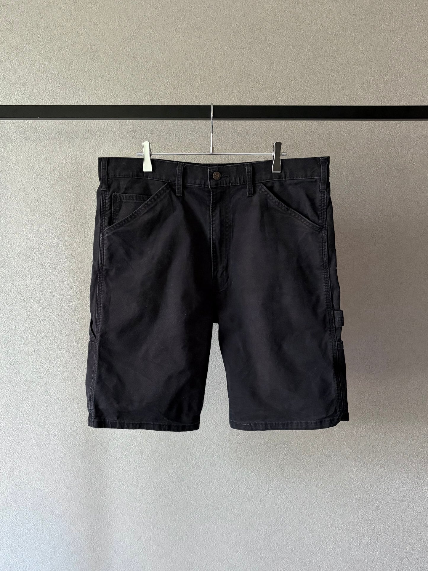 00's Levi's painter shorts