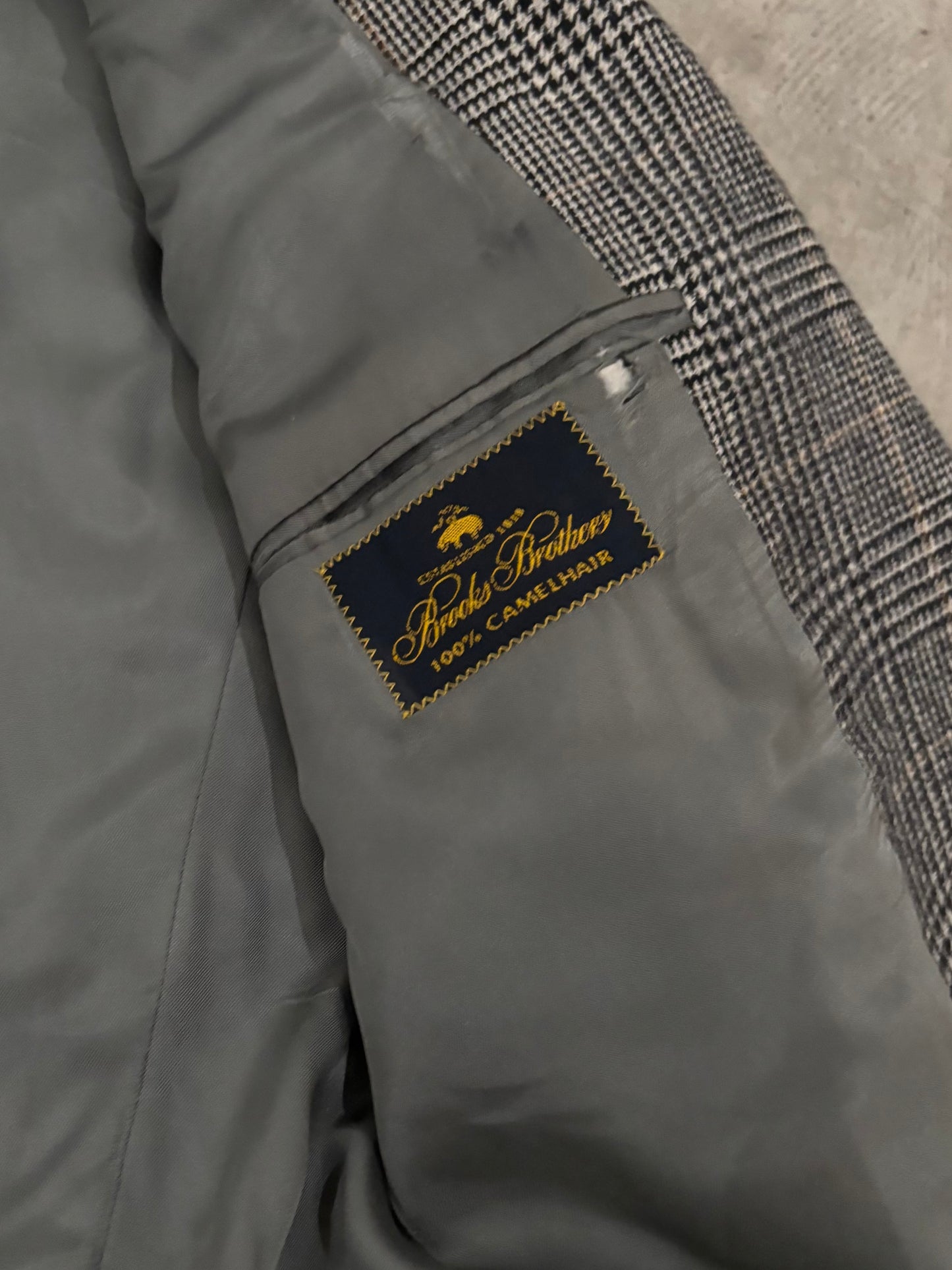 80's Brooks Brothers camelhair tailored jacket “Made in USA”