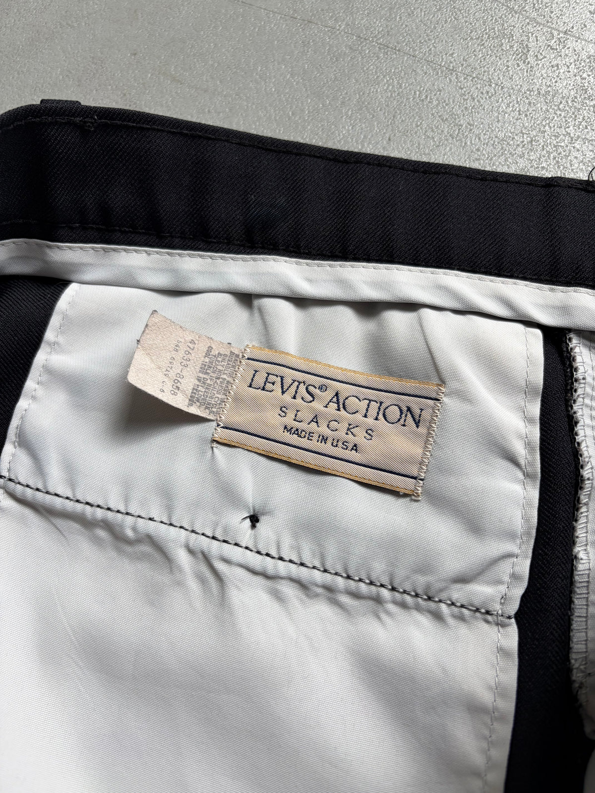 90's Levi's action slacks “Made in USA”