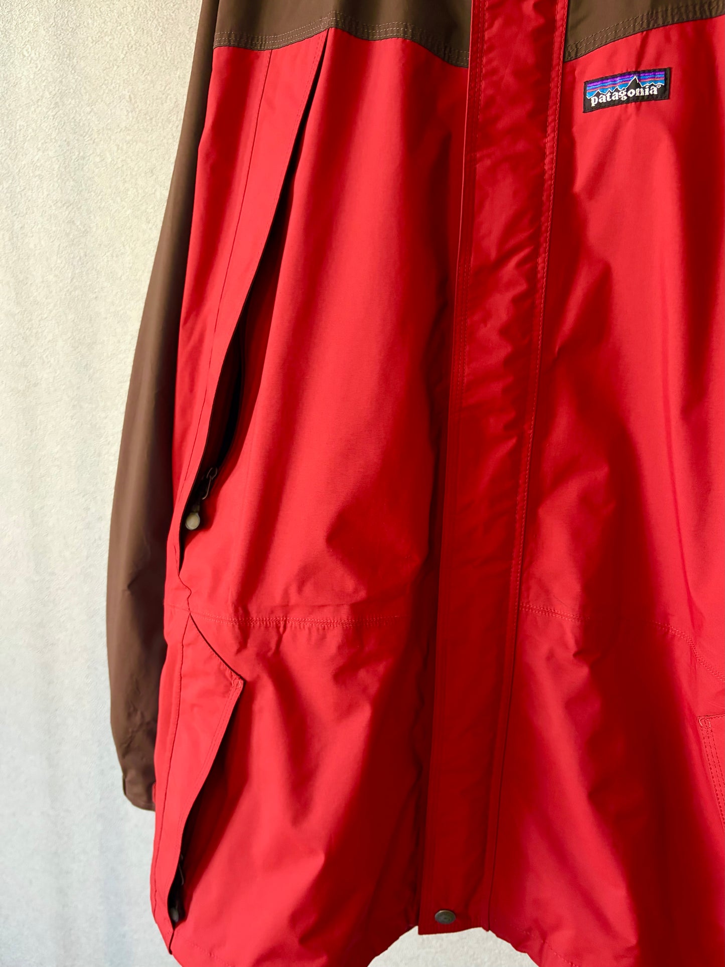 00's patagonia nylon jacket