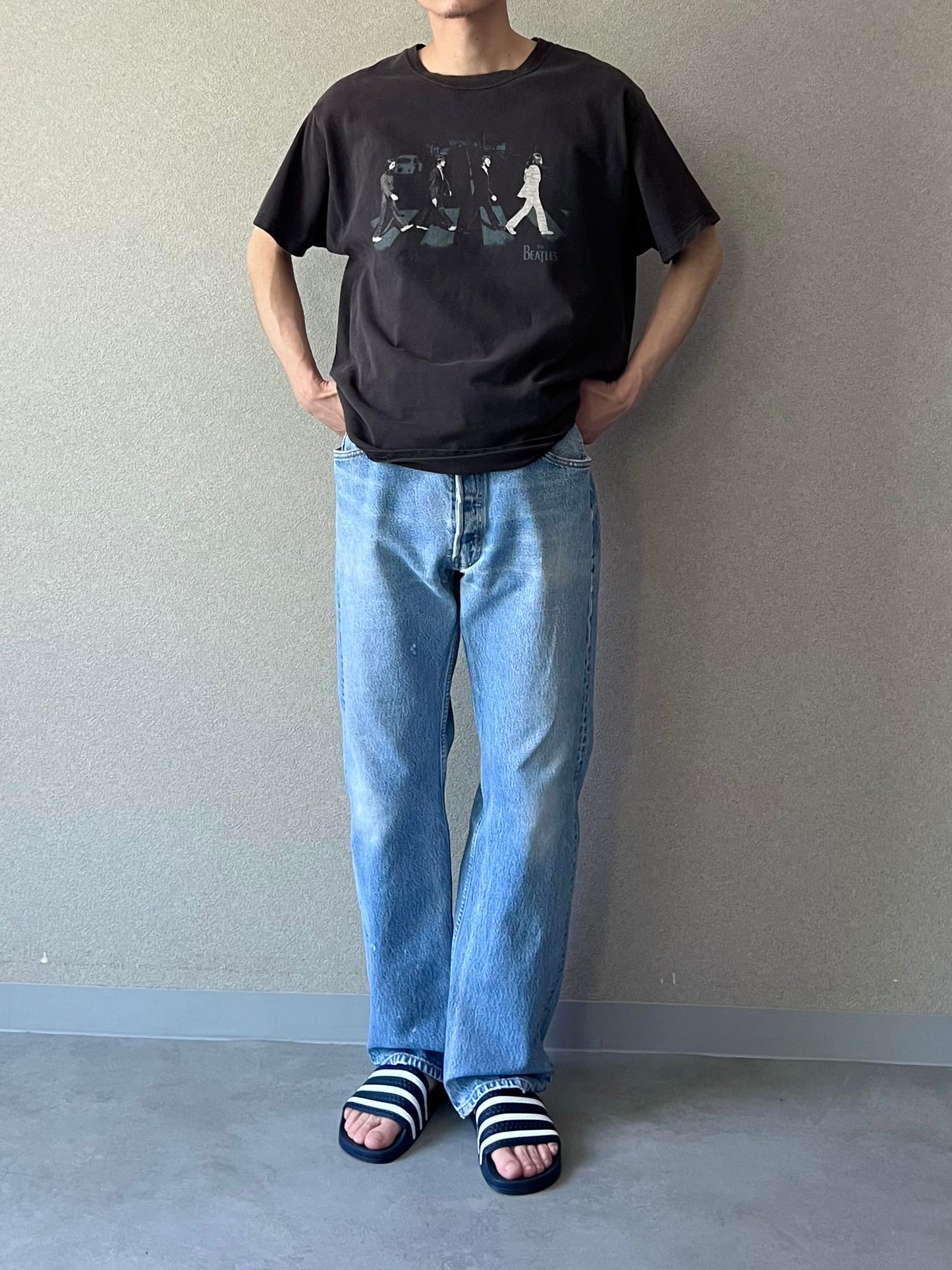 00's The Beatles music t-shirt