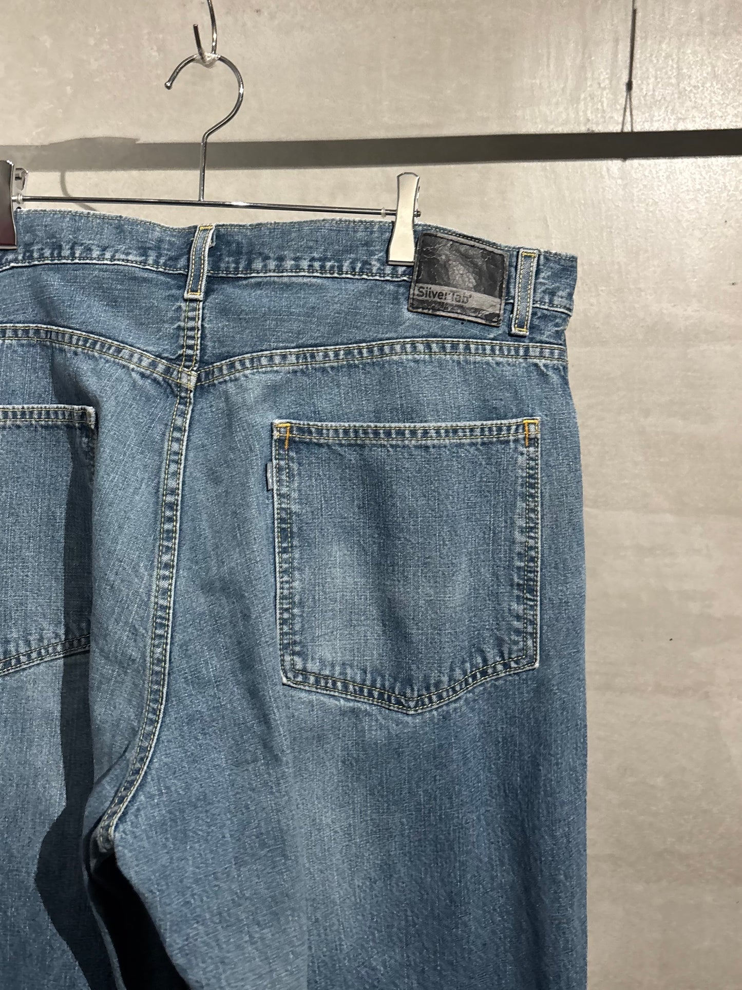 00's Levi's silverTab denim pants "Baggy"
