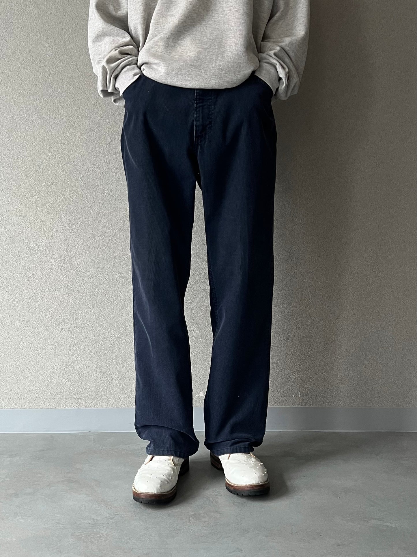 80's Levi's 519 corduroy pants