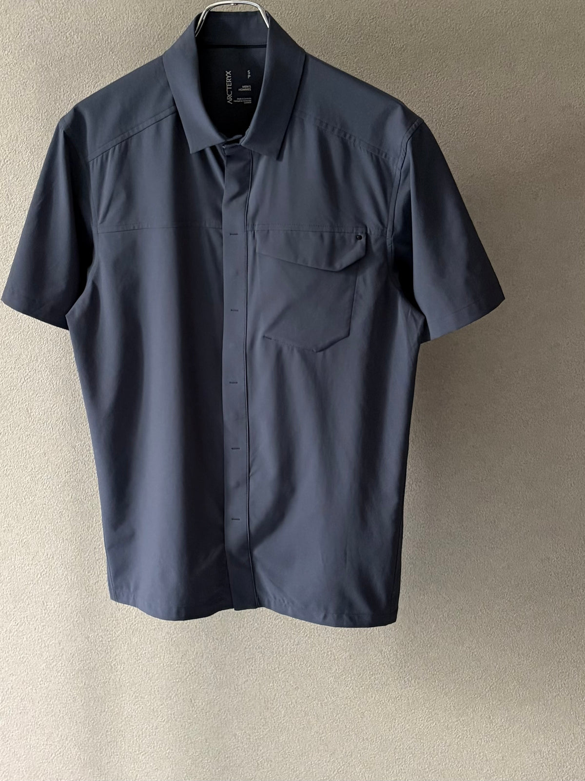 00's ARC'TERYX S/S shirt