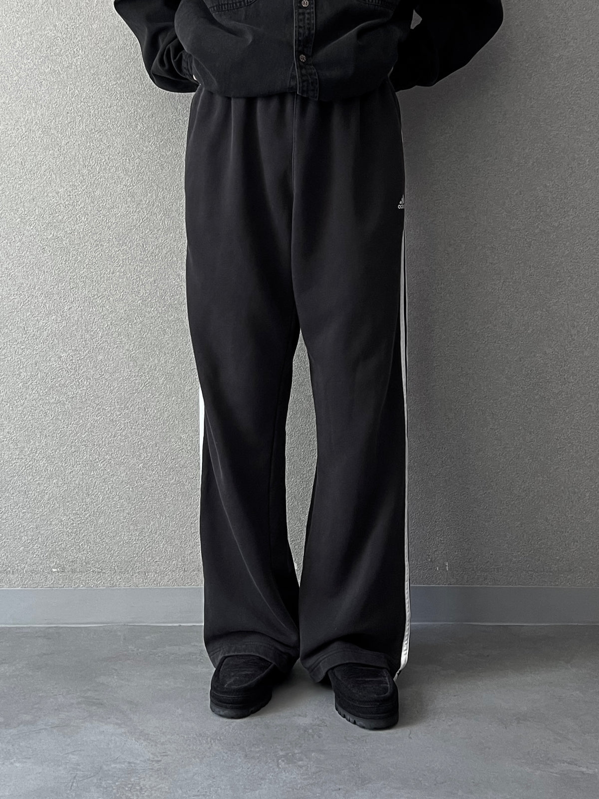 00's adidas sweat pants
