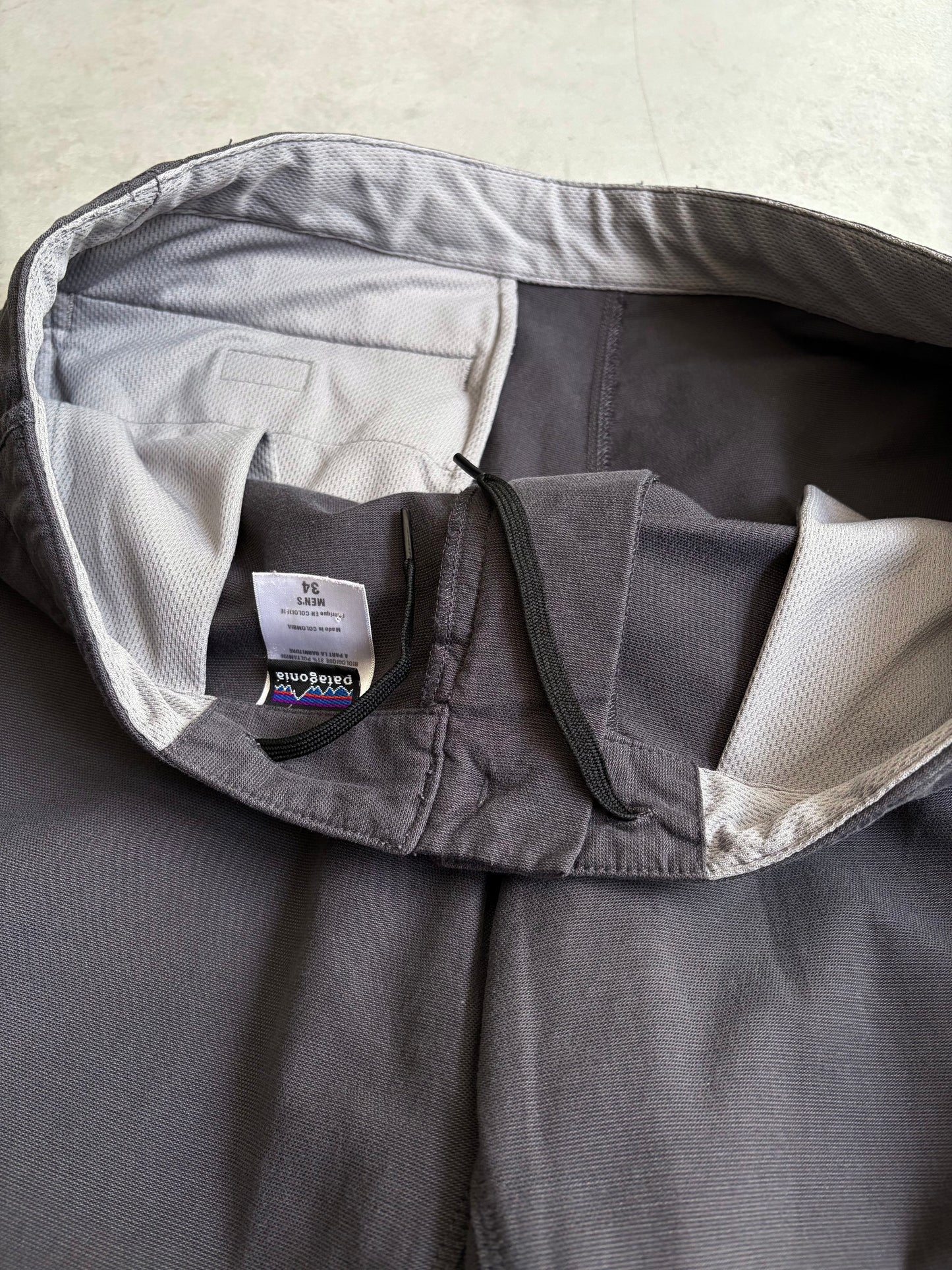 00's patagonia work shorts