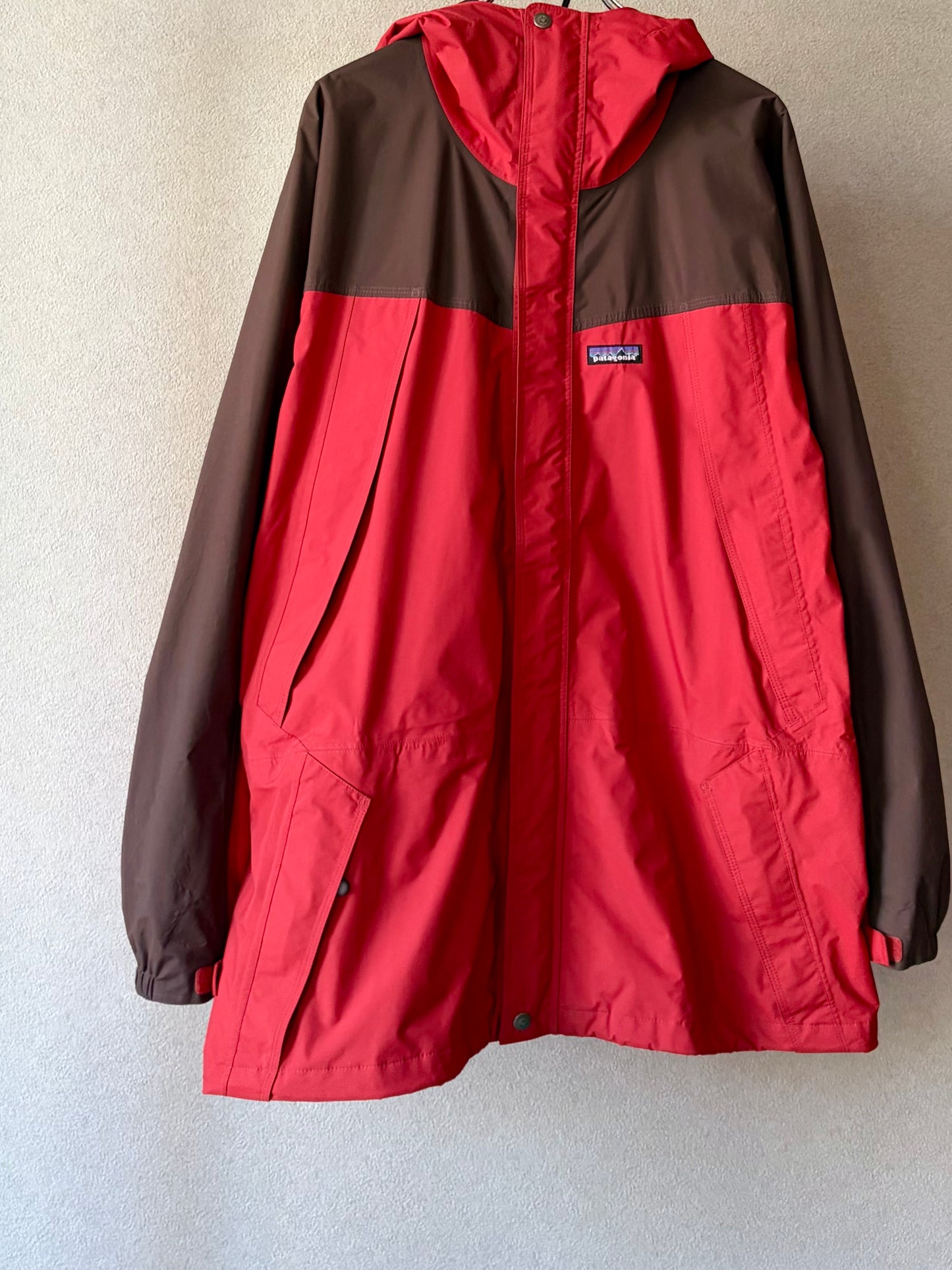 00's patagonia nylon jacket