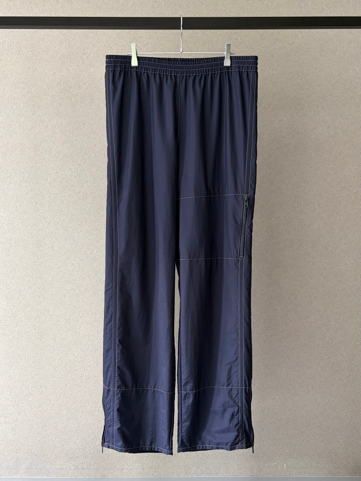 00's DKNY nylon pants “DEAD STOCK”