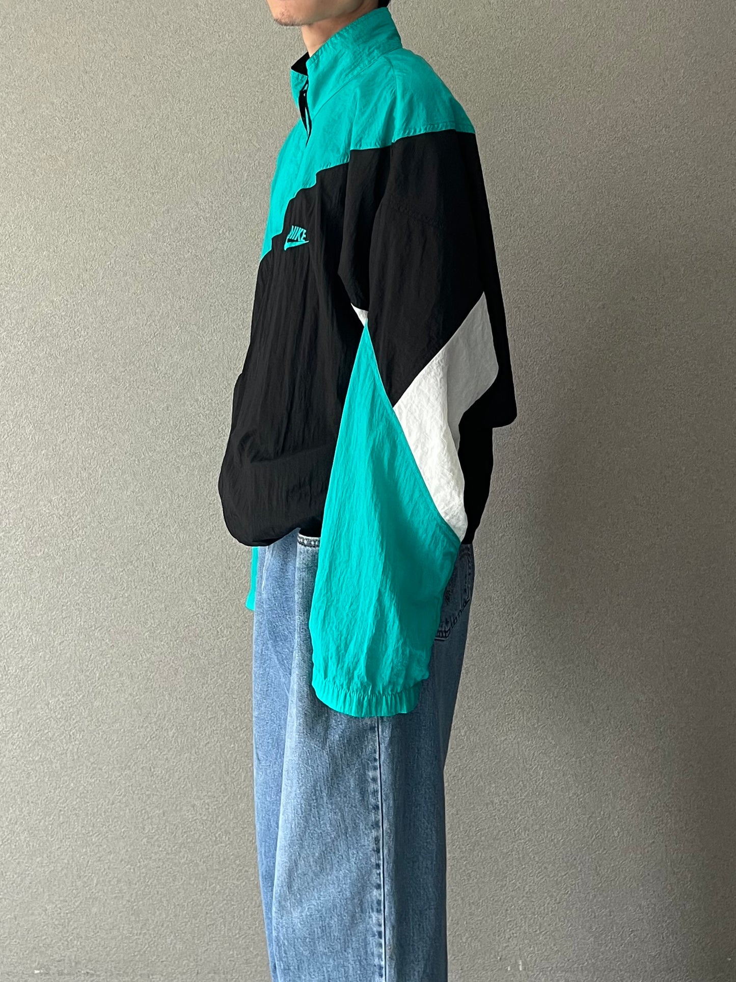 90's NIKE nylon jacket