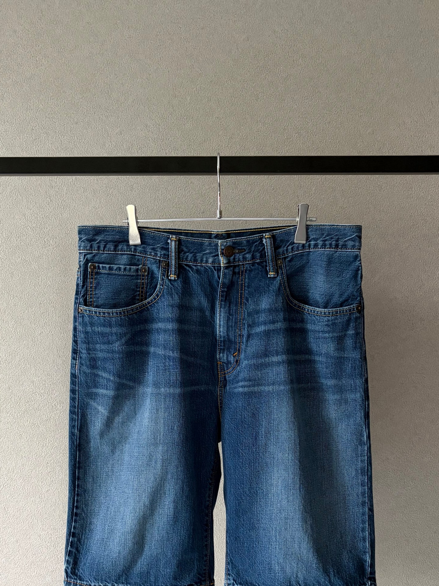 00's Levi's 569 denim shorts