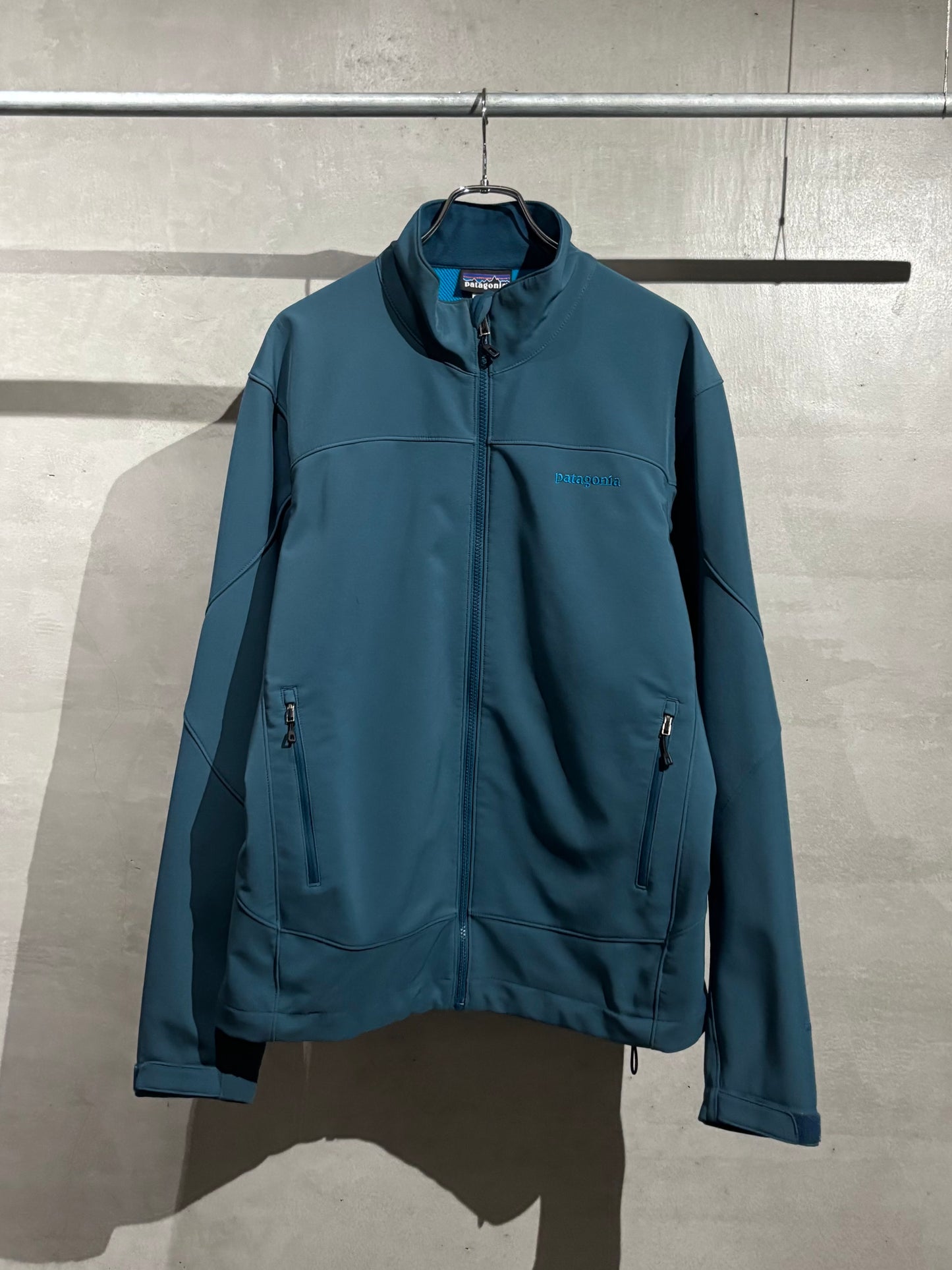00's patagonia softshell jacket
