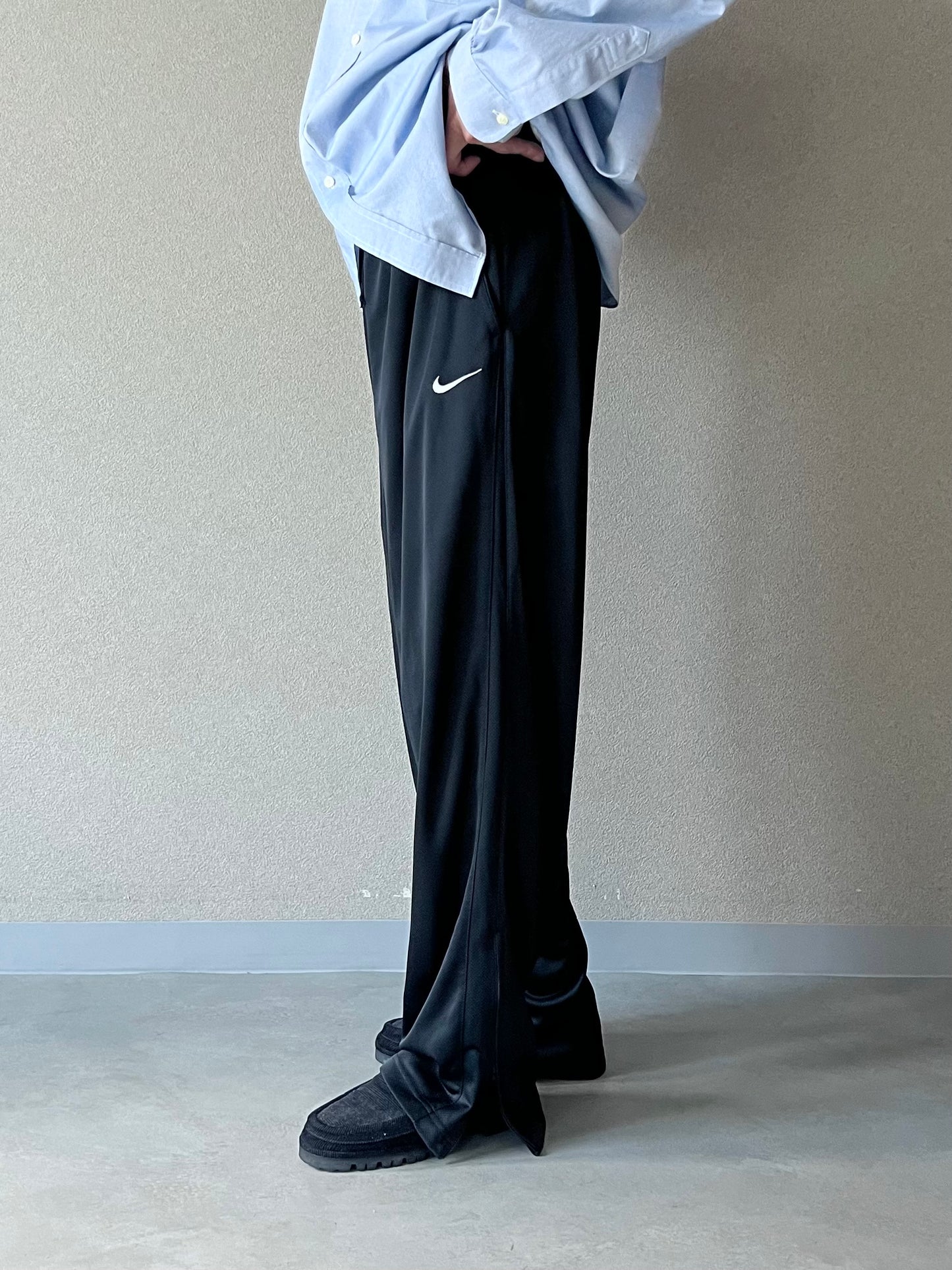 00's NIKE track pants