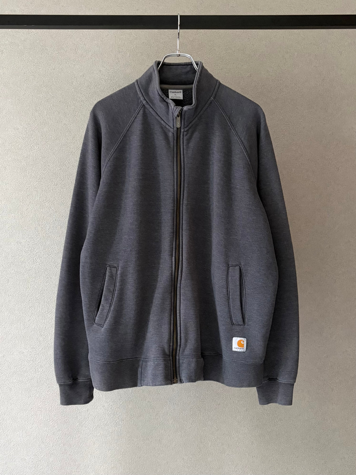 00's carhartt zip up sweater