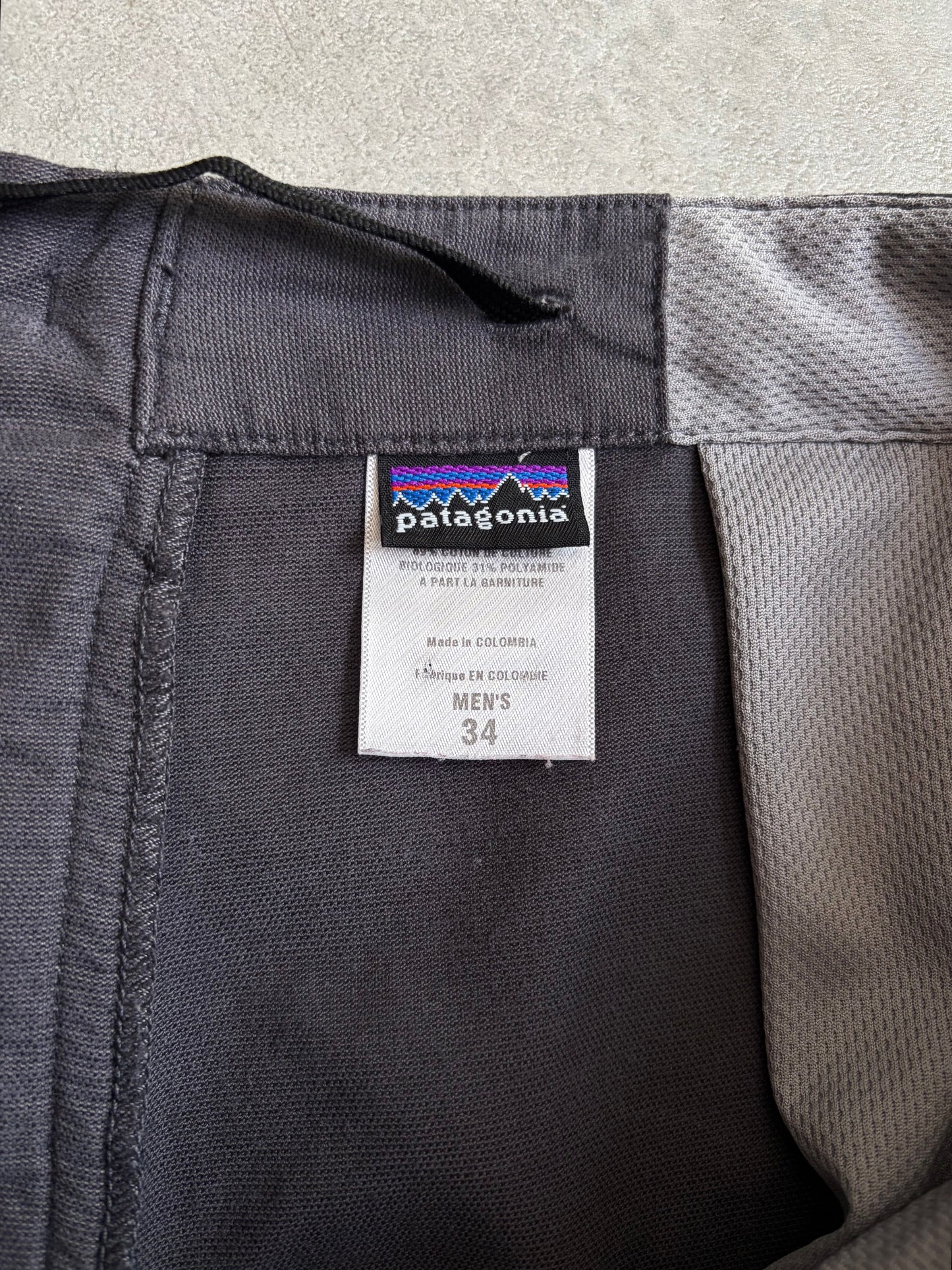00's patagonia work shorts