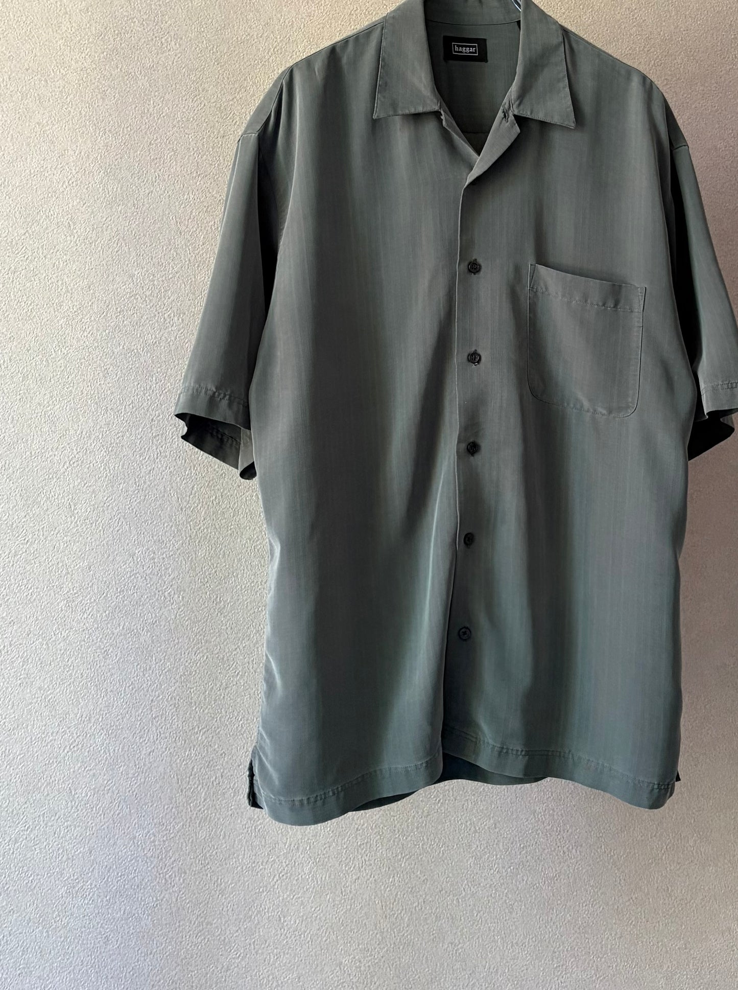 00's HAGGAR open collar rayon shirt