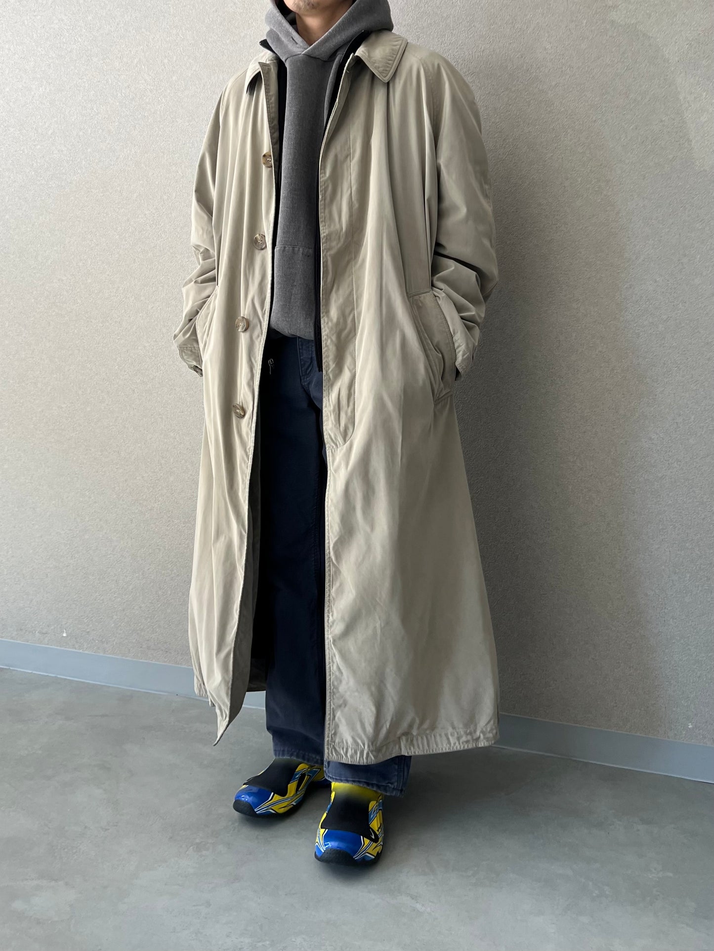 90's HUGO BOSS balmacaan coat