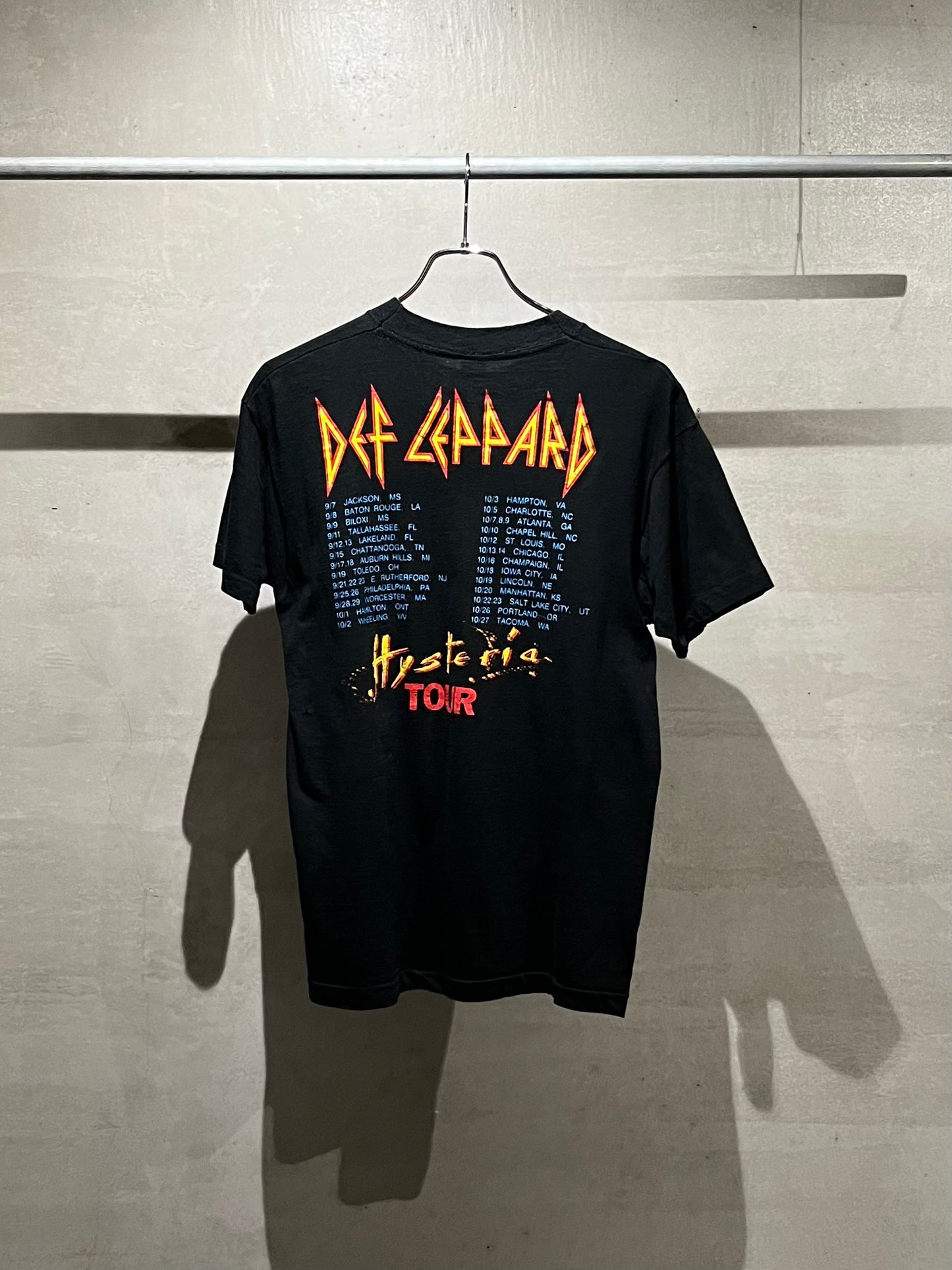 80's DEF LEPPARD music t-shirt “Made in USA”