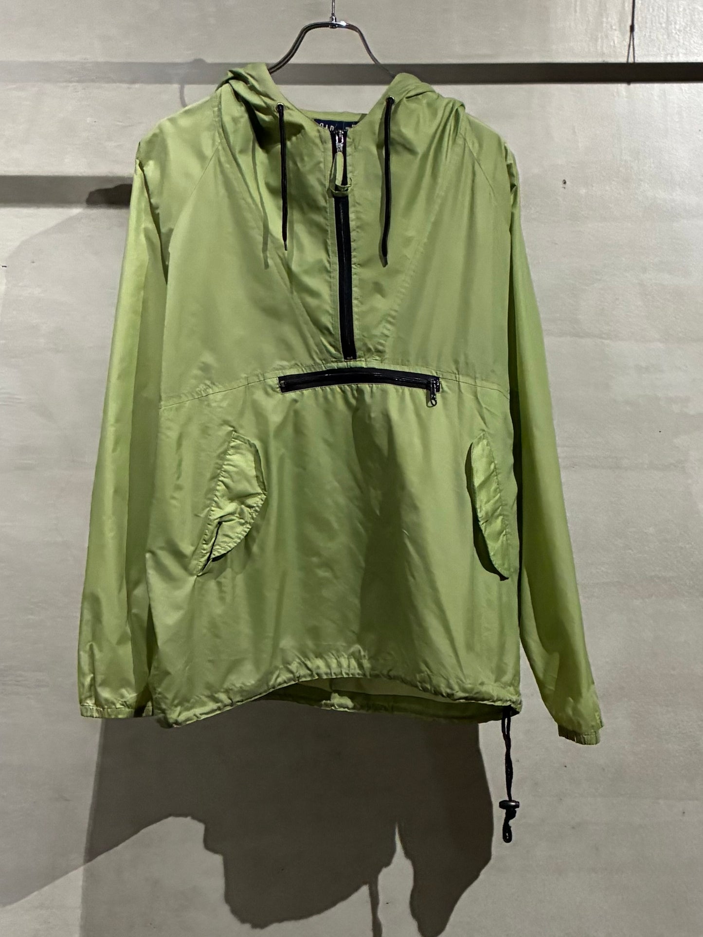 00's GAP nylon anorak “Made in RUSSIA”