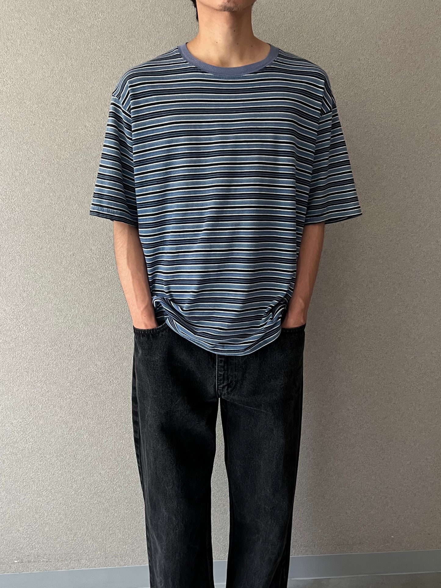 00's UNKNOWN border t-shirt