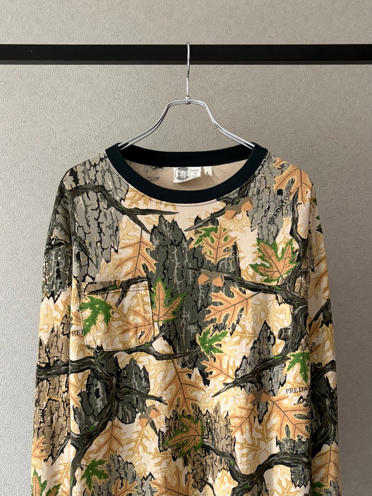 90's PREDATOR CAMOUFLAGE L/S t-shirt “Made in USA”