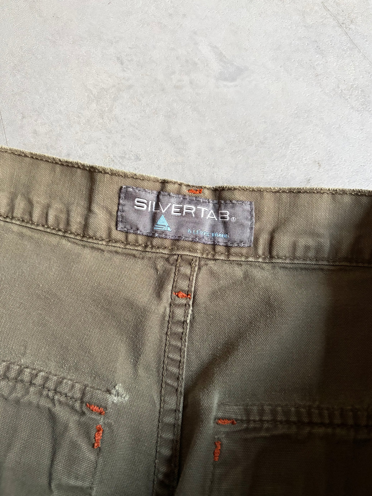 00's Levi's silverTab cargo shorts