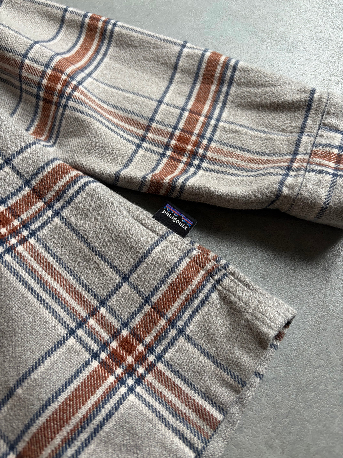 00's patagonia flannel shirt