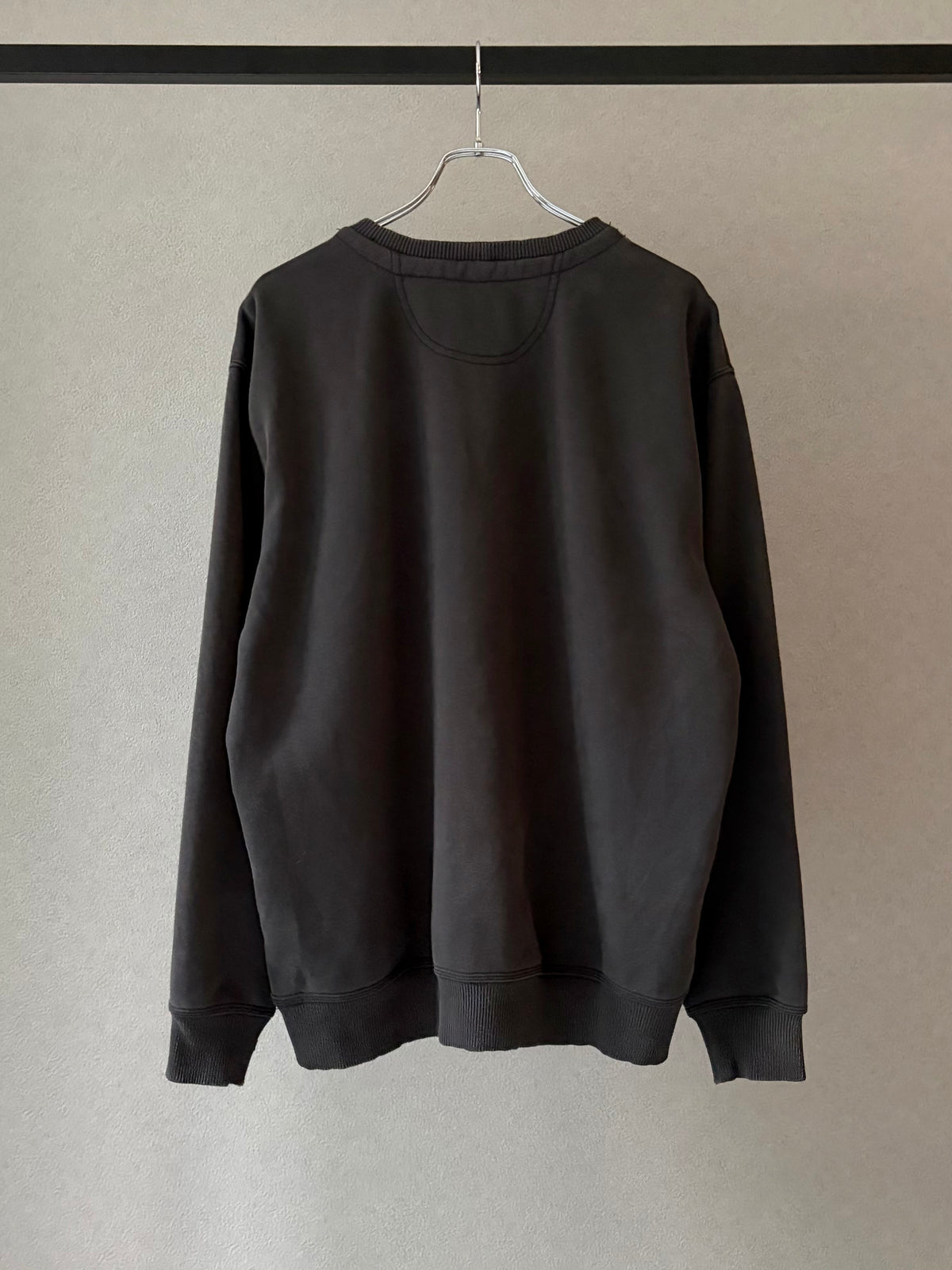 00's carhartt sweater
