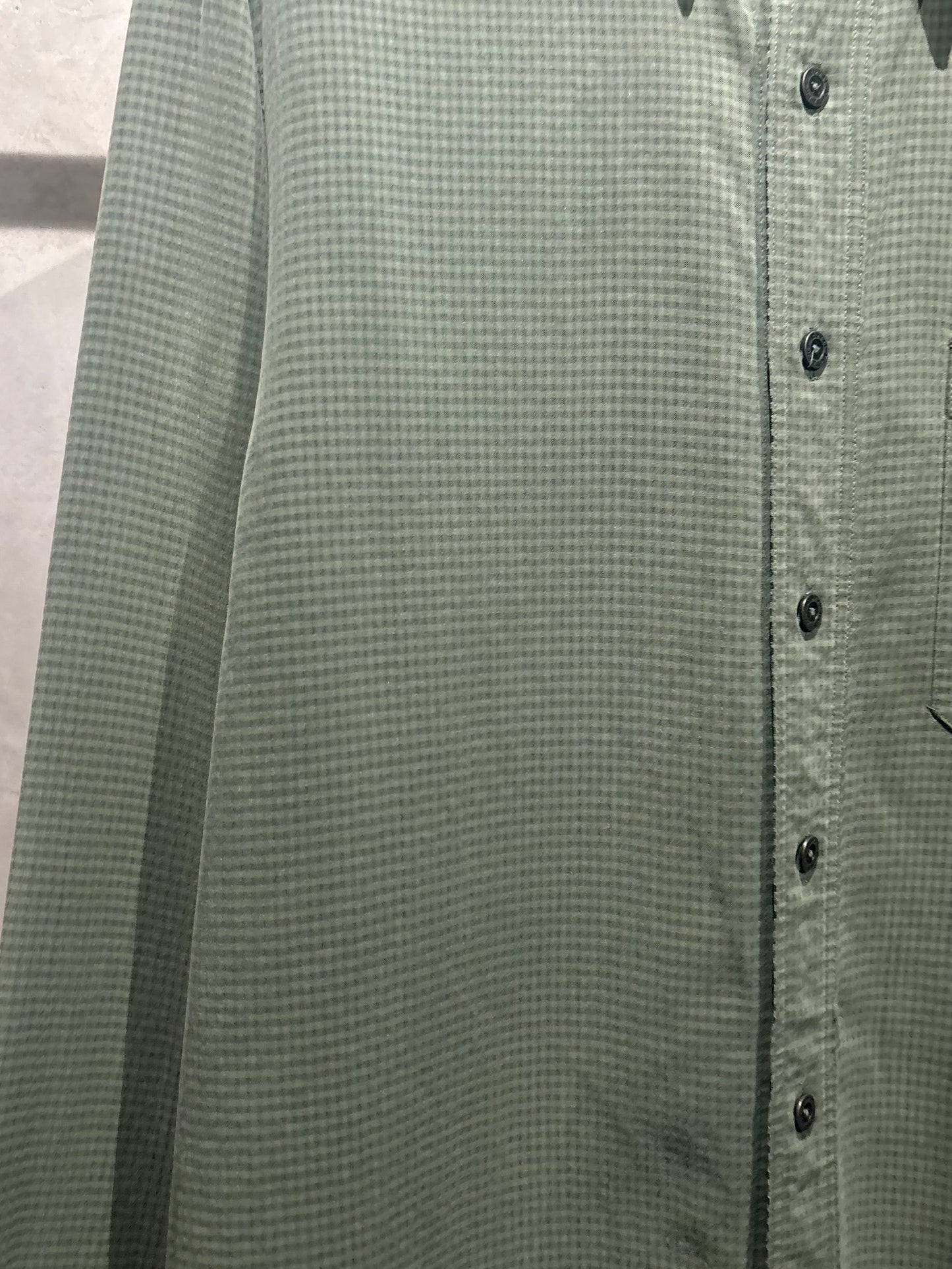 00's ROYAL ROBBINS rayon shirt