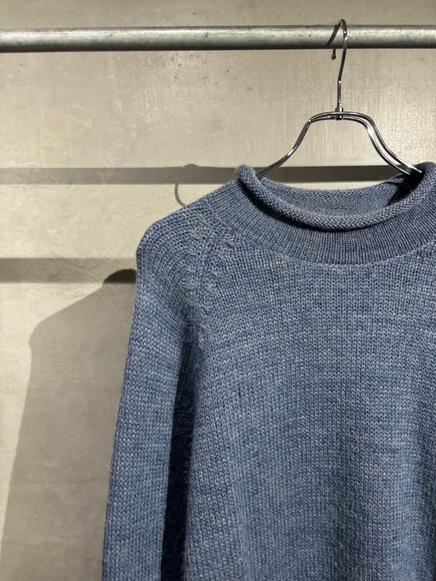 00's GAP roll neck knit sweater
