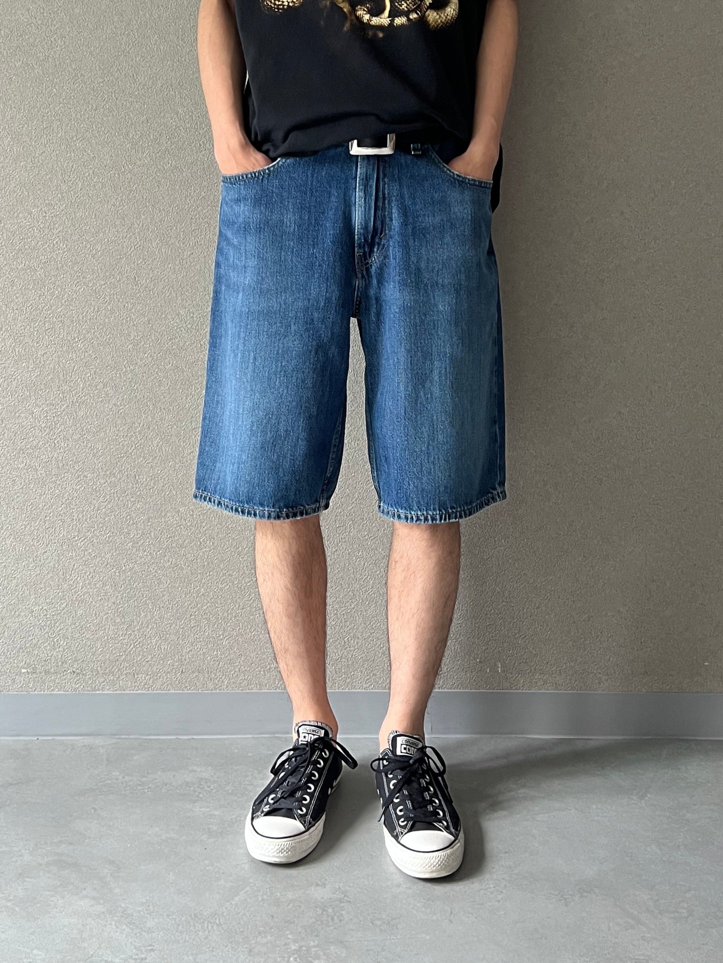 00's Levi's 469 denim shorts