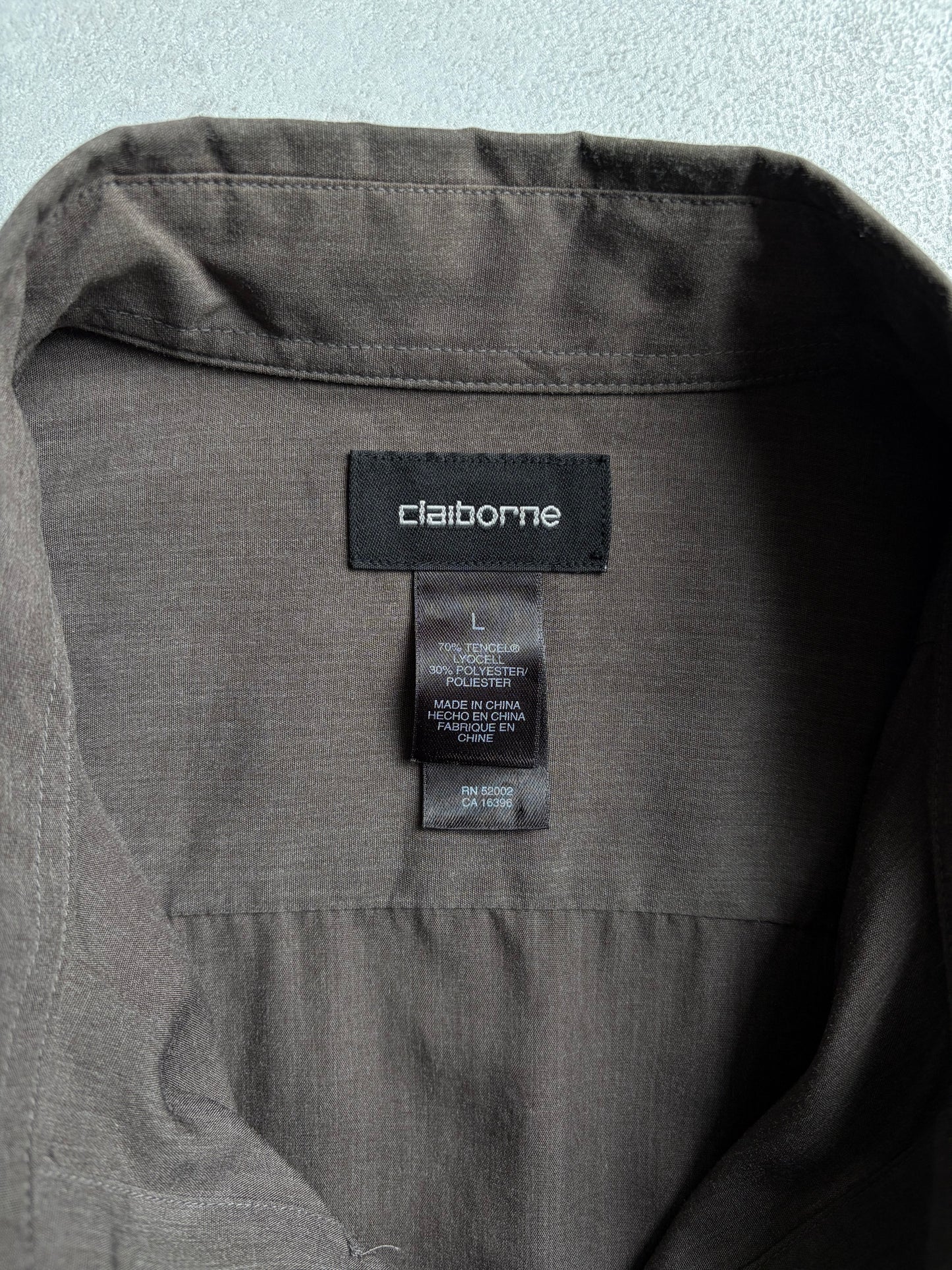00's claiborne S/S shirt