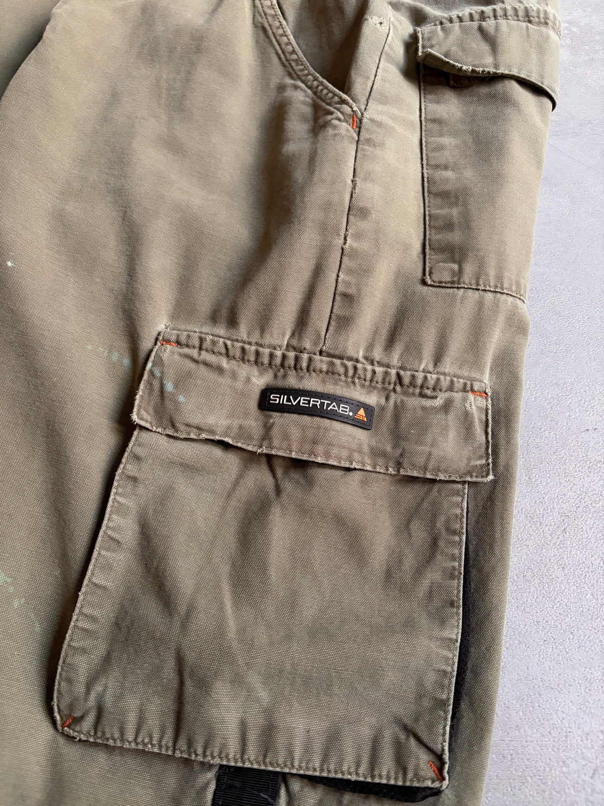 00's Levi's silverTab cargo shorts