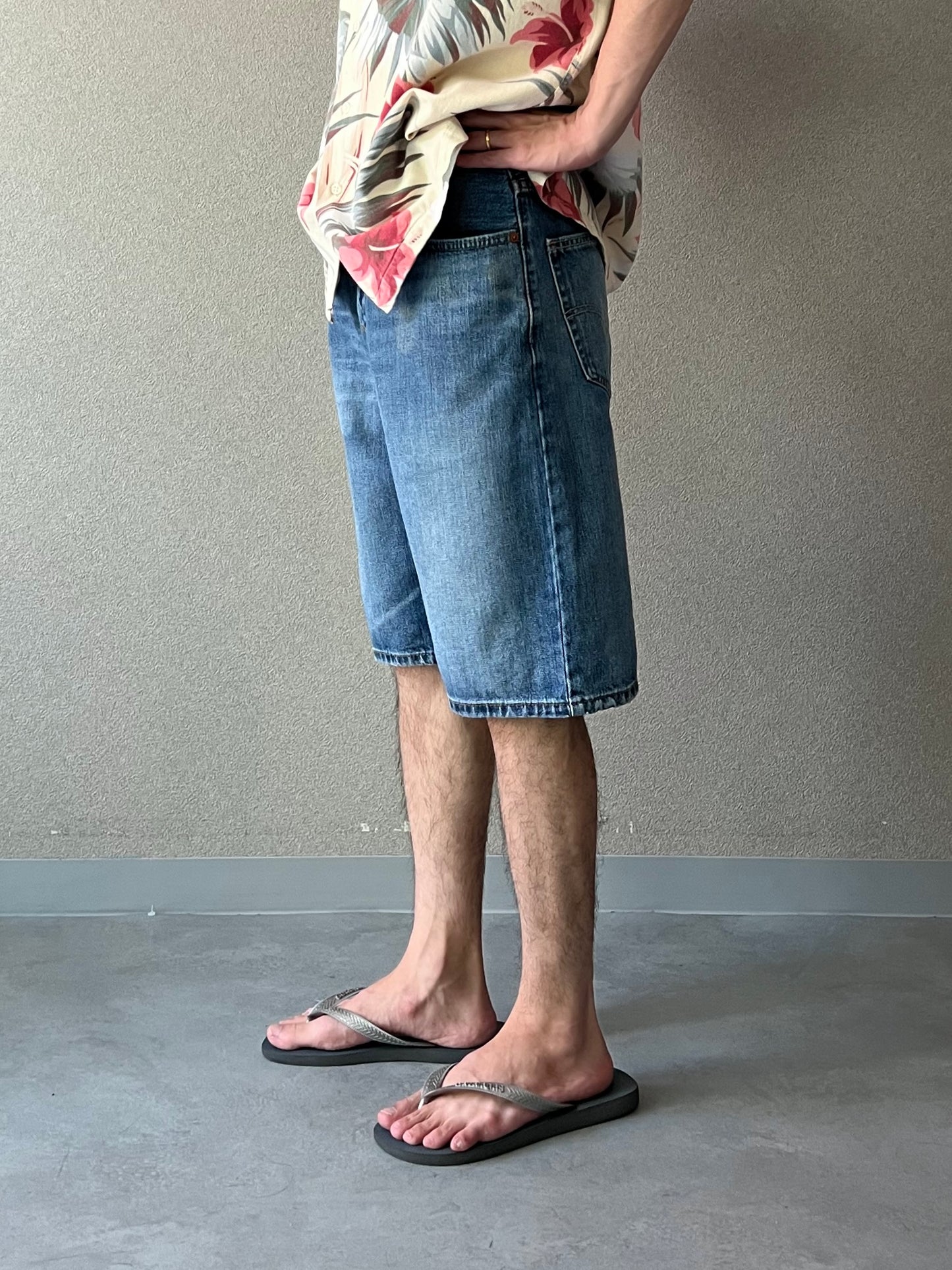 00's Levi's 569 denim shorts