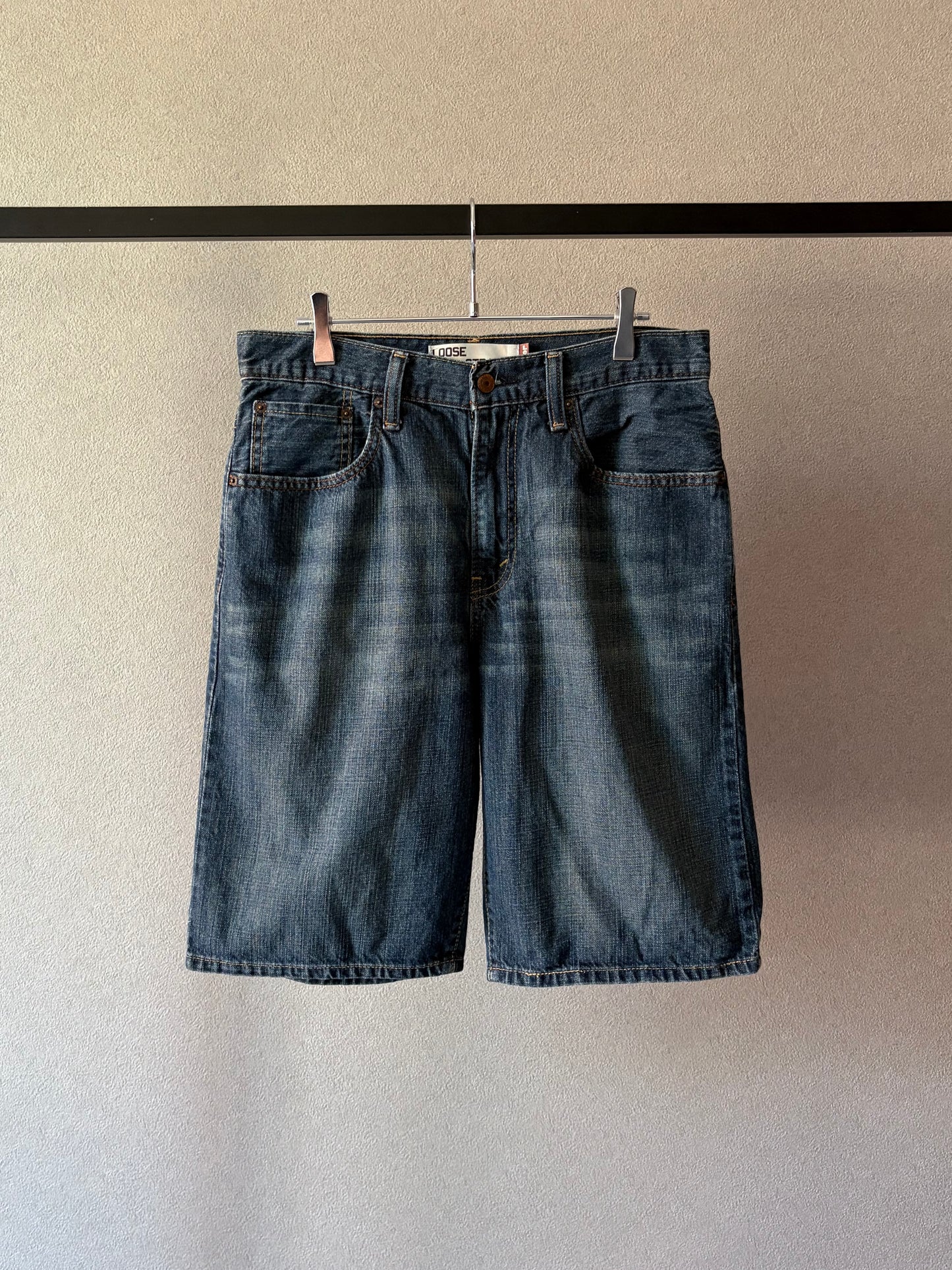 00's Levi's 569 denim shorts
