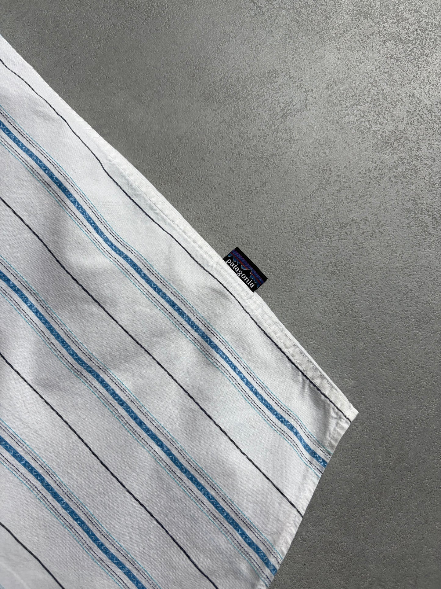 00's patagonia S/S western shirt