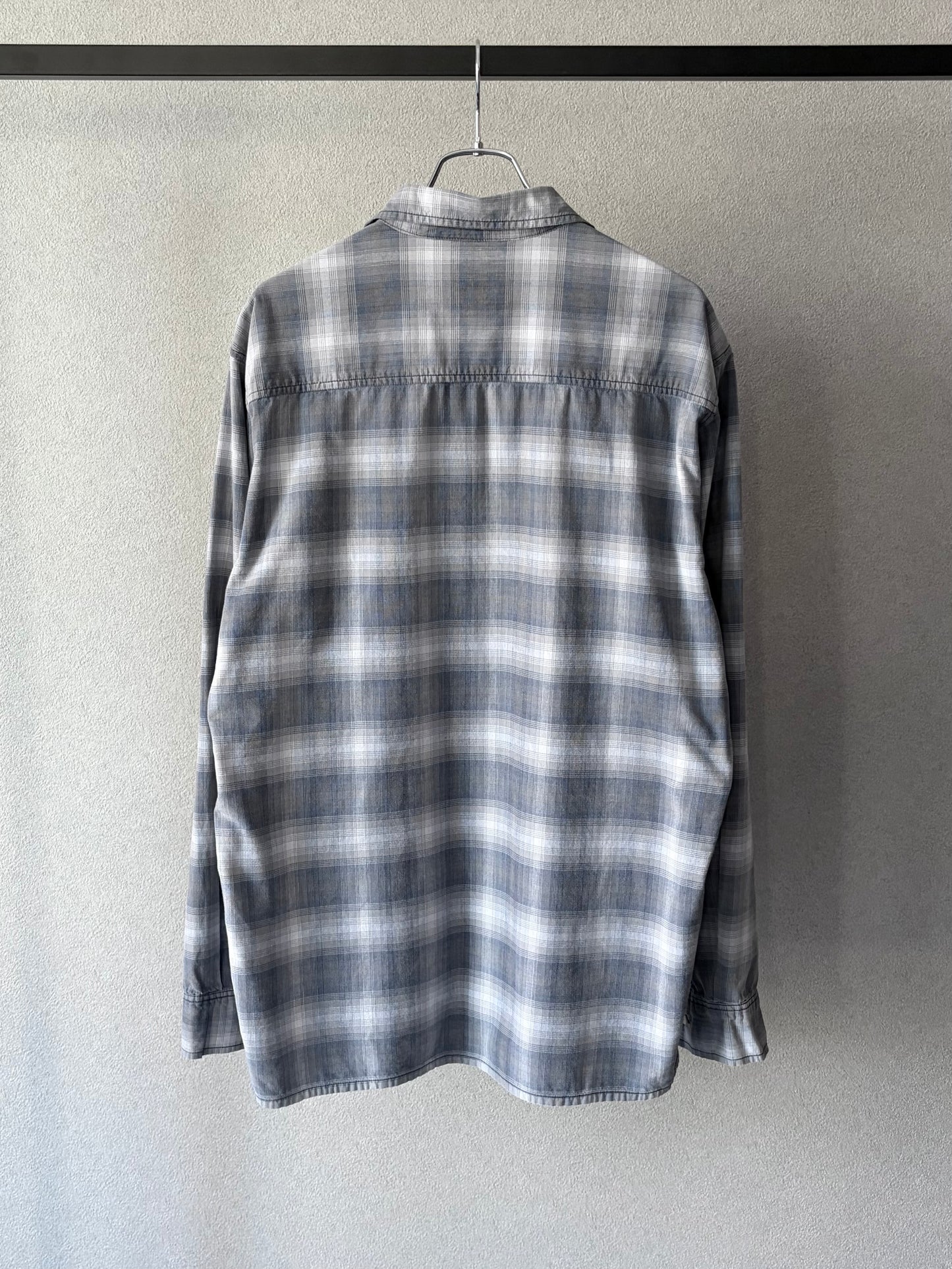 90's Levi's open collor shirt