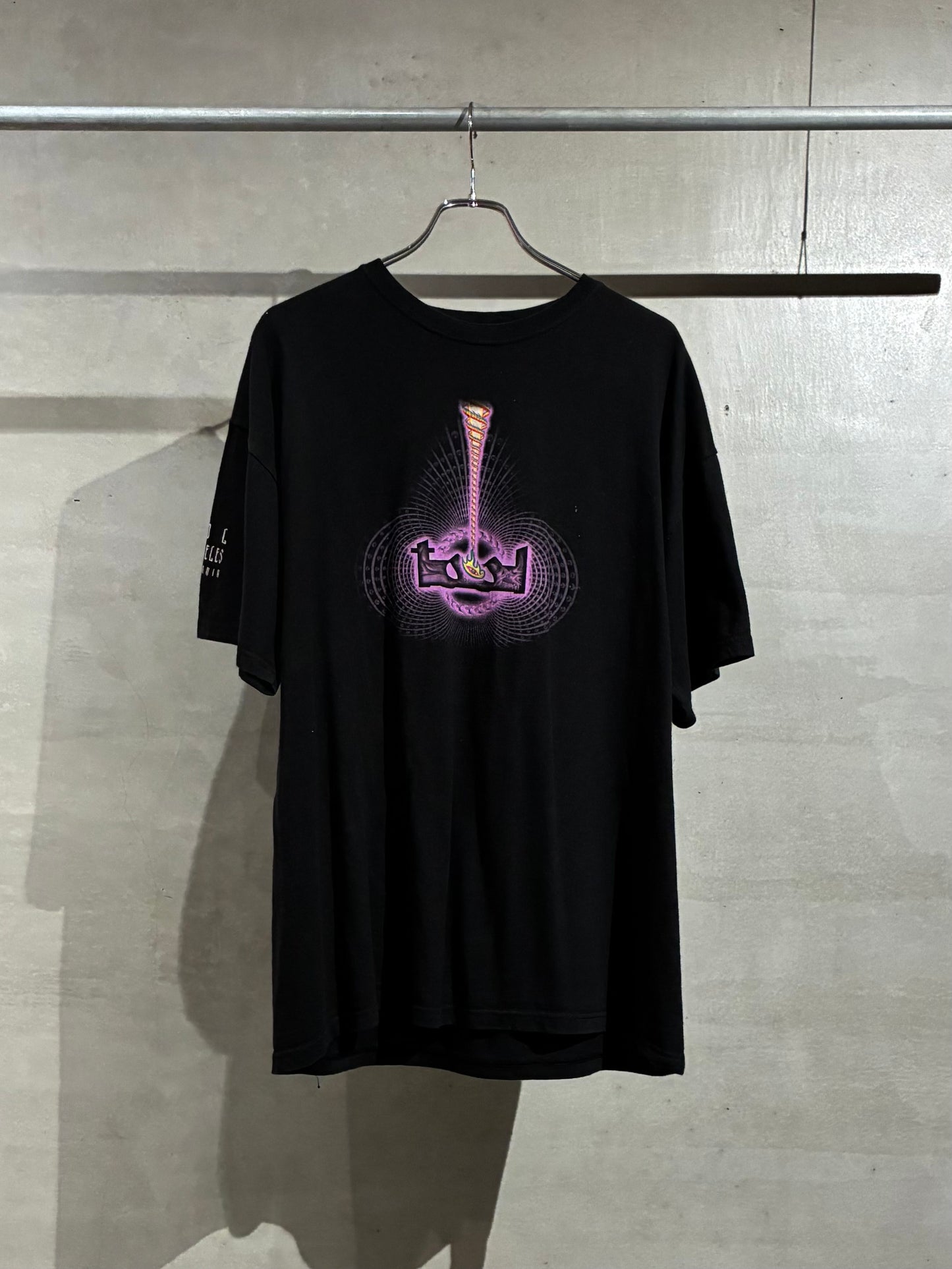 00's TOOL music t-shirt