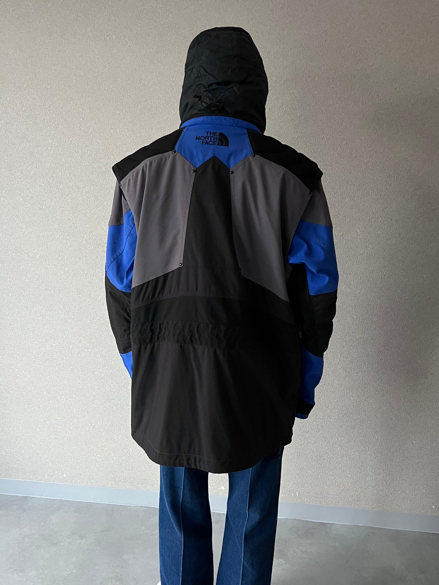 90's THE NORTH FACE nylon jacket "STEEP TECH"