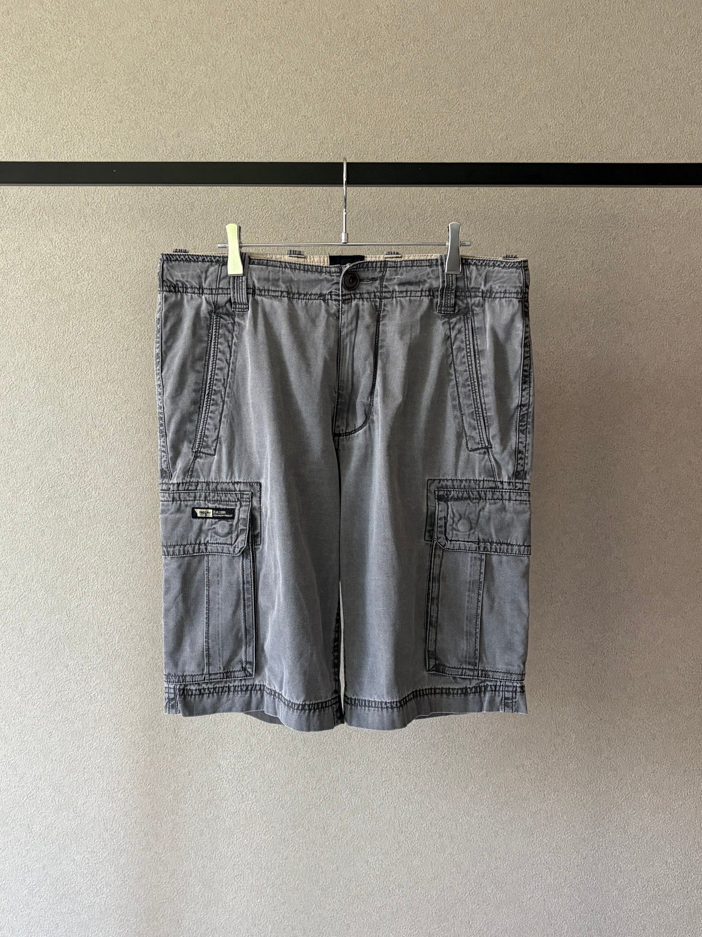 00's MOSSIMO cargo shorts