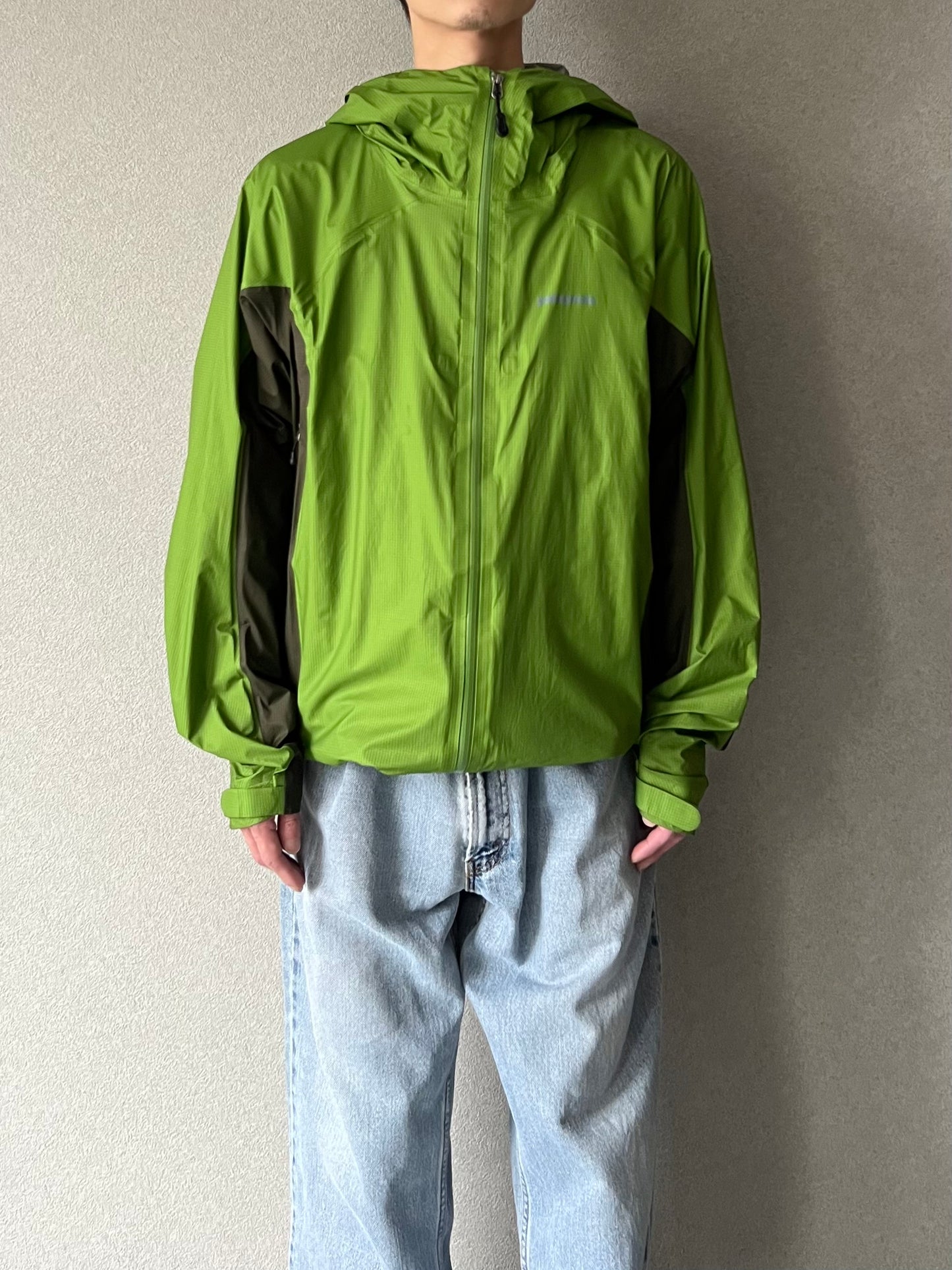 00's patagonia nylon jacket