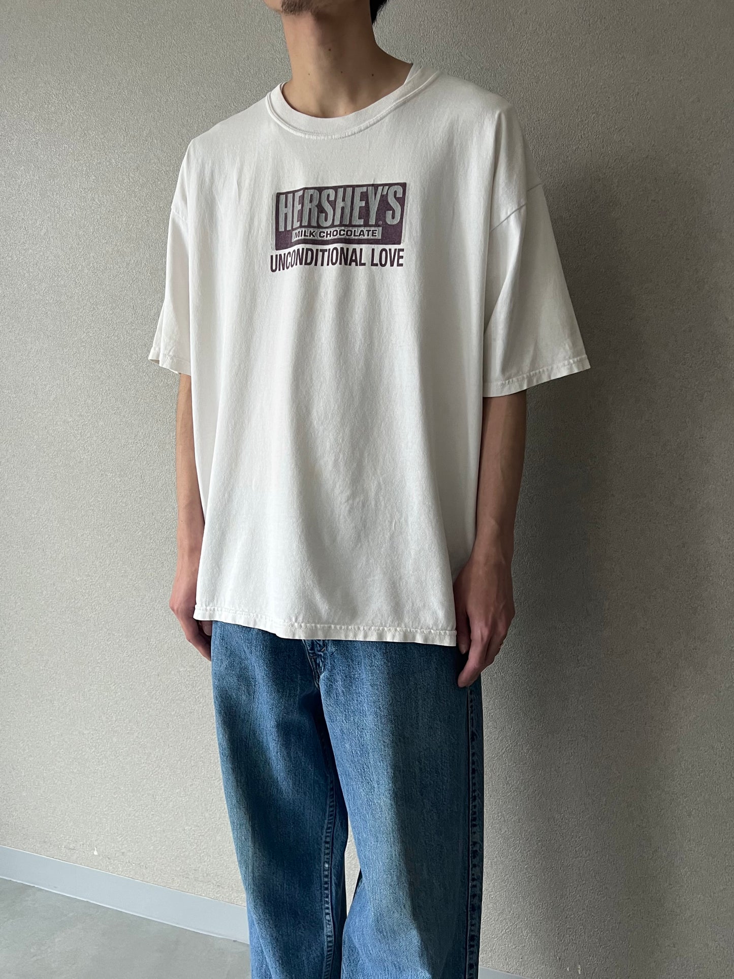 00's HERSHEY'S printed t-shirt