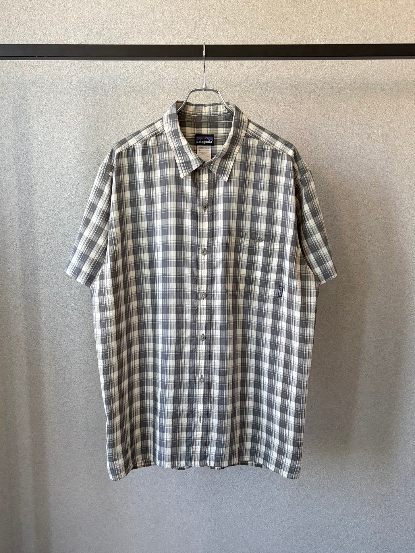 00's patagonia S/S seersucker shirt
