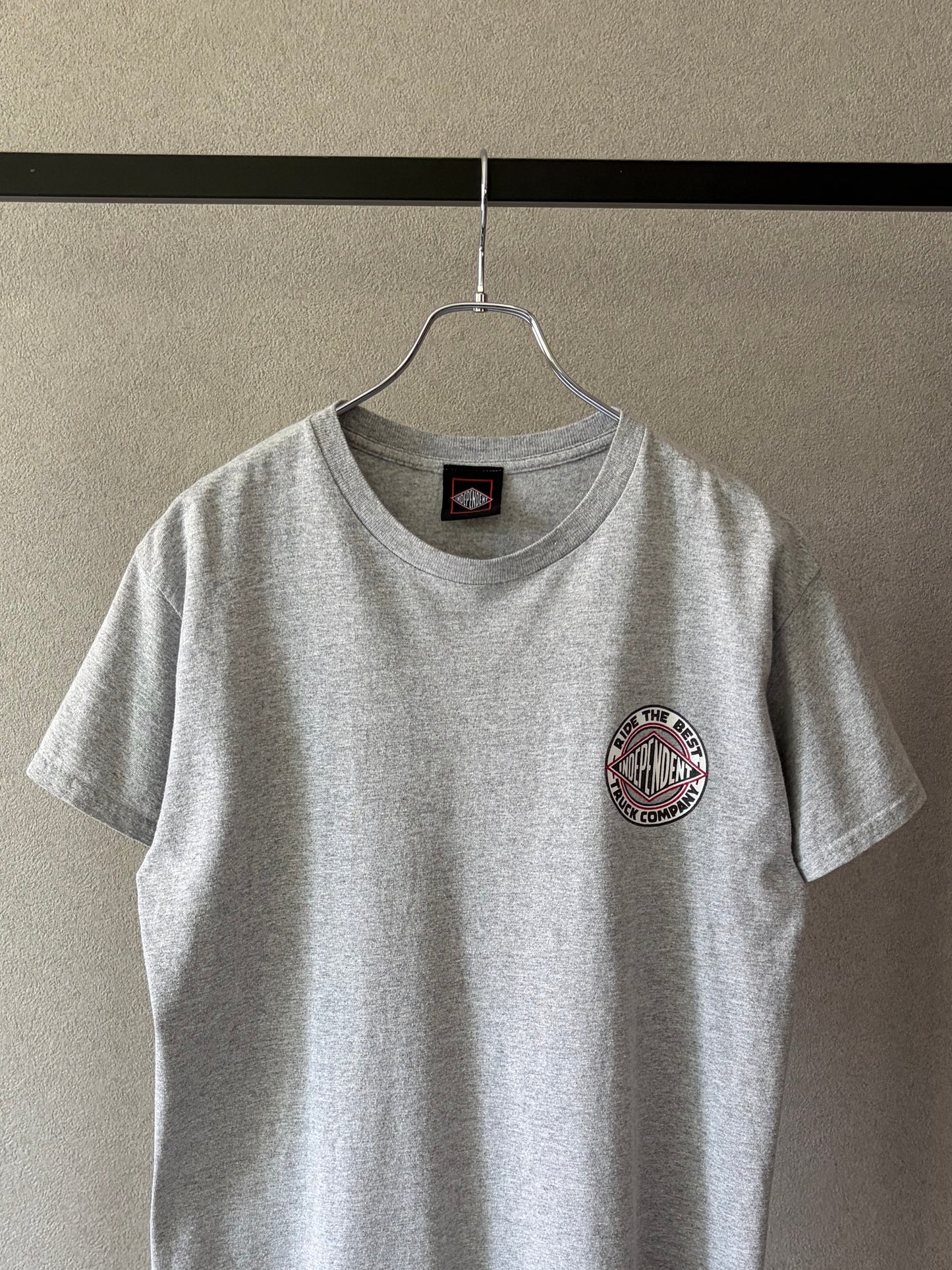 00's INDEPENDENT printed t-shirt