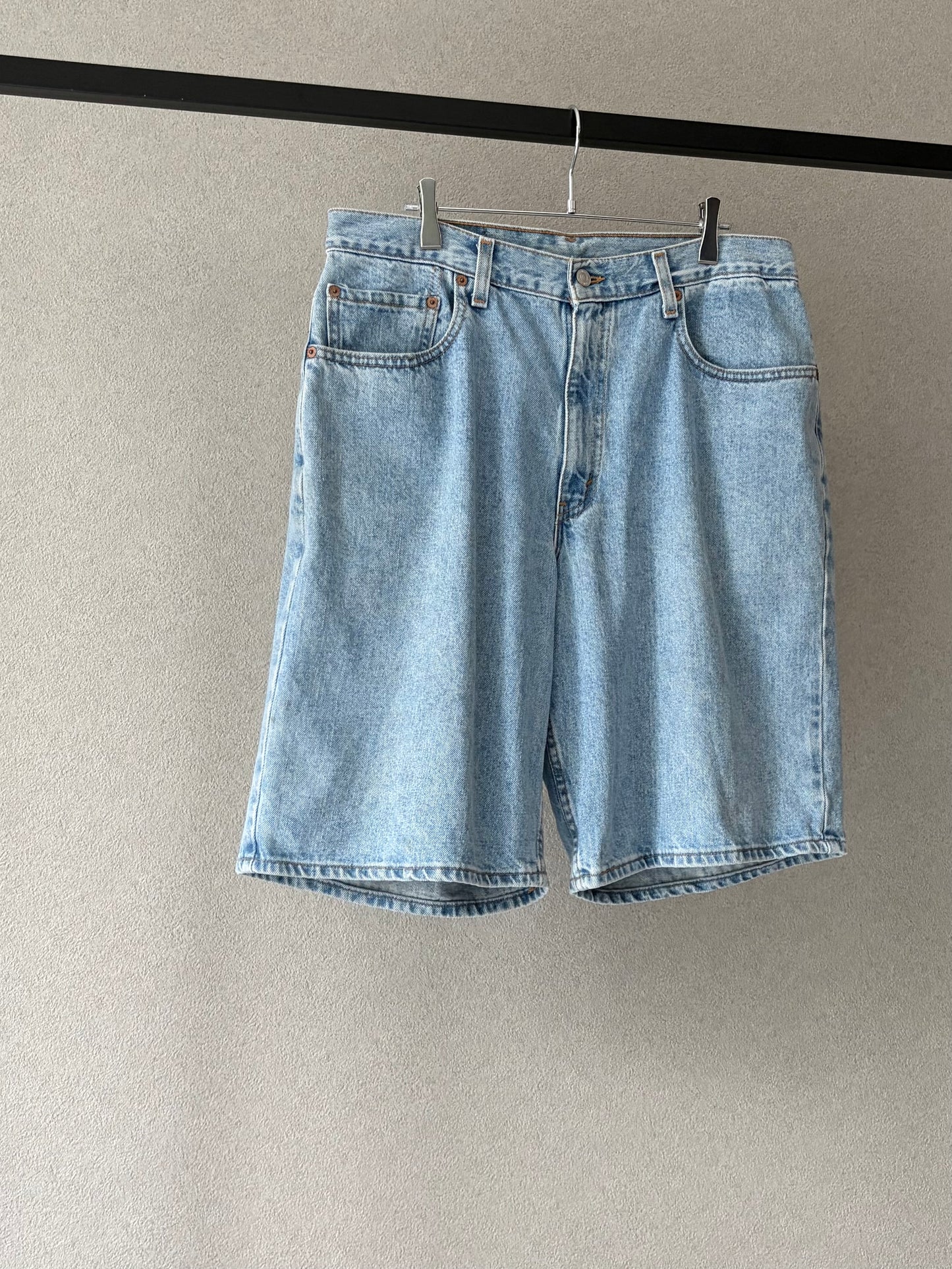 90's Levi' 560 denim shorts "Made in USA"