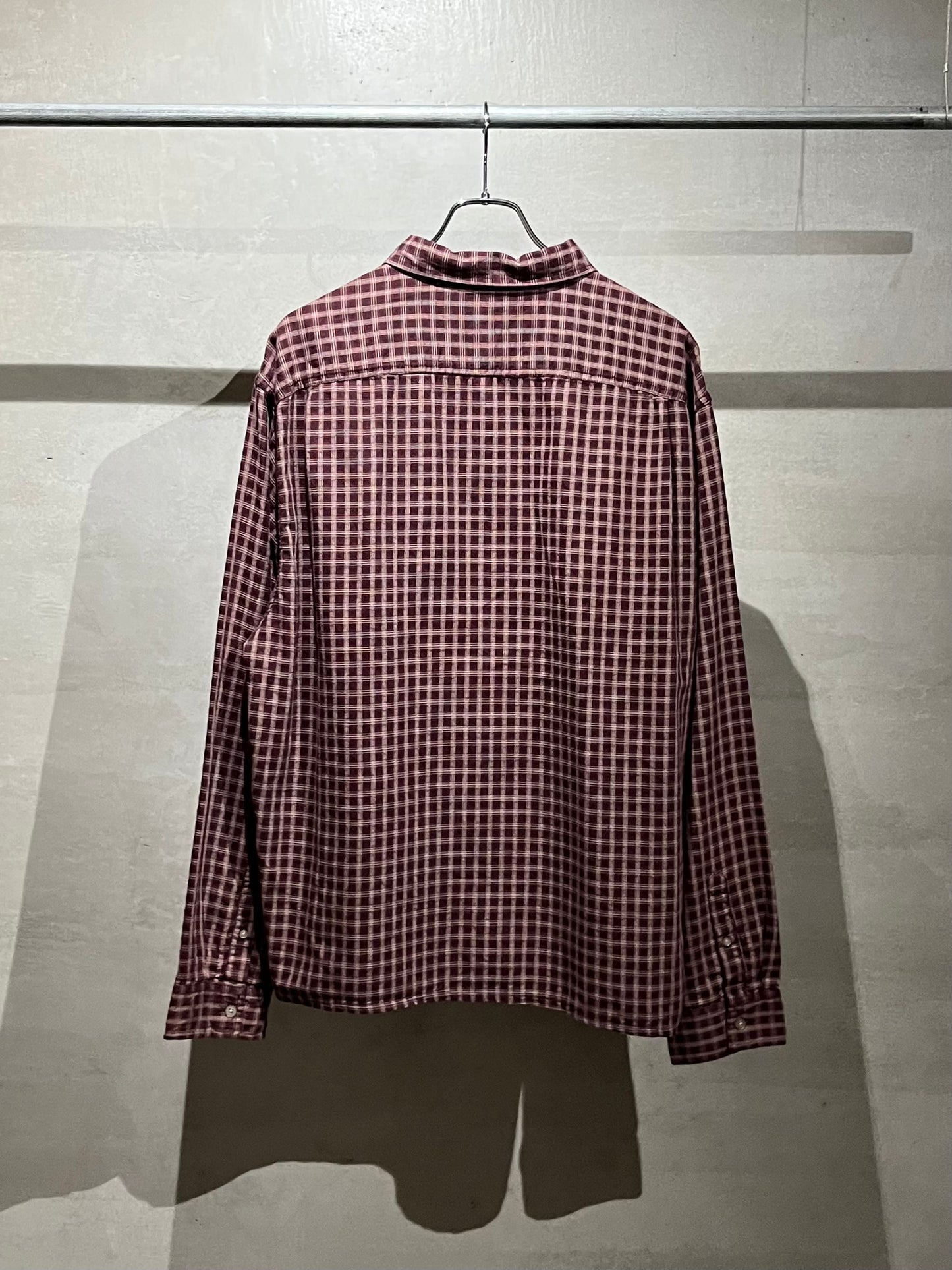 00's Calvin Klein shirt