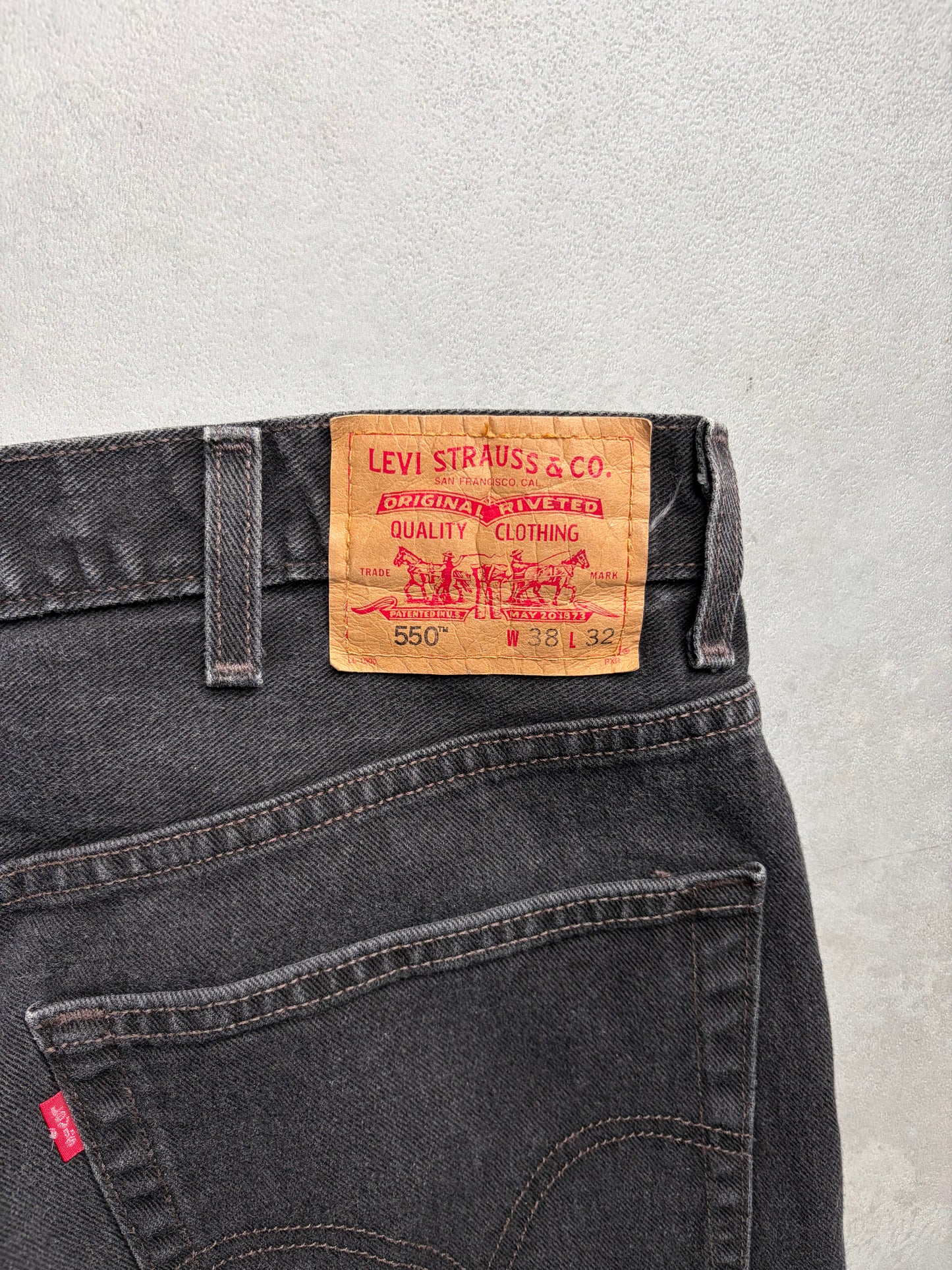 00's Levi's 550 denim pants