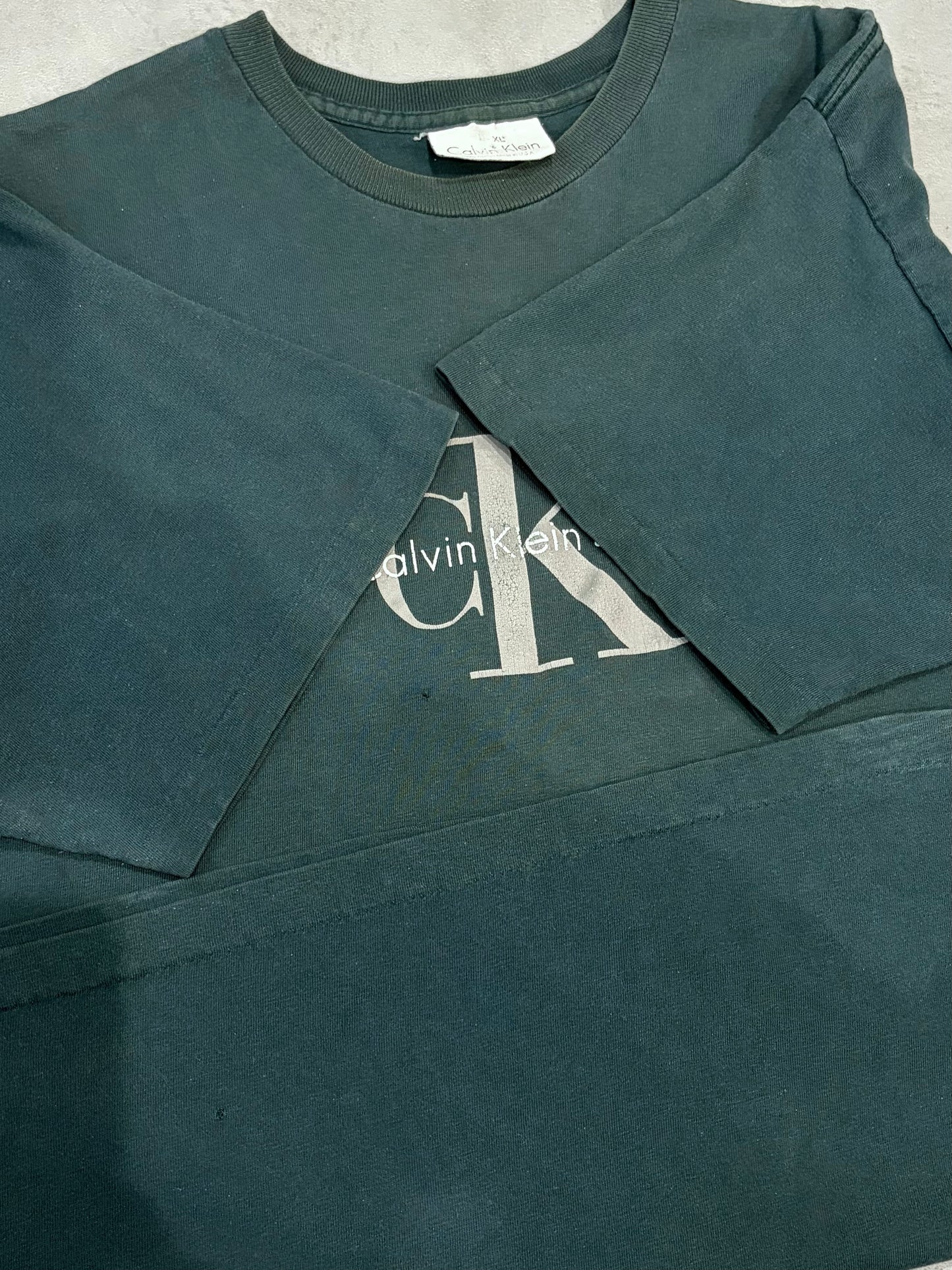 90's Calvin Klein printed t-shirt “Made in USA”