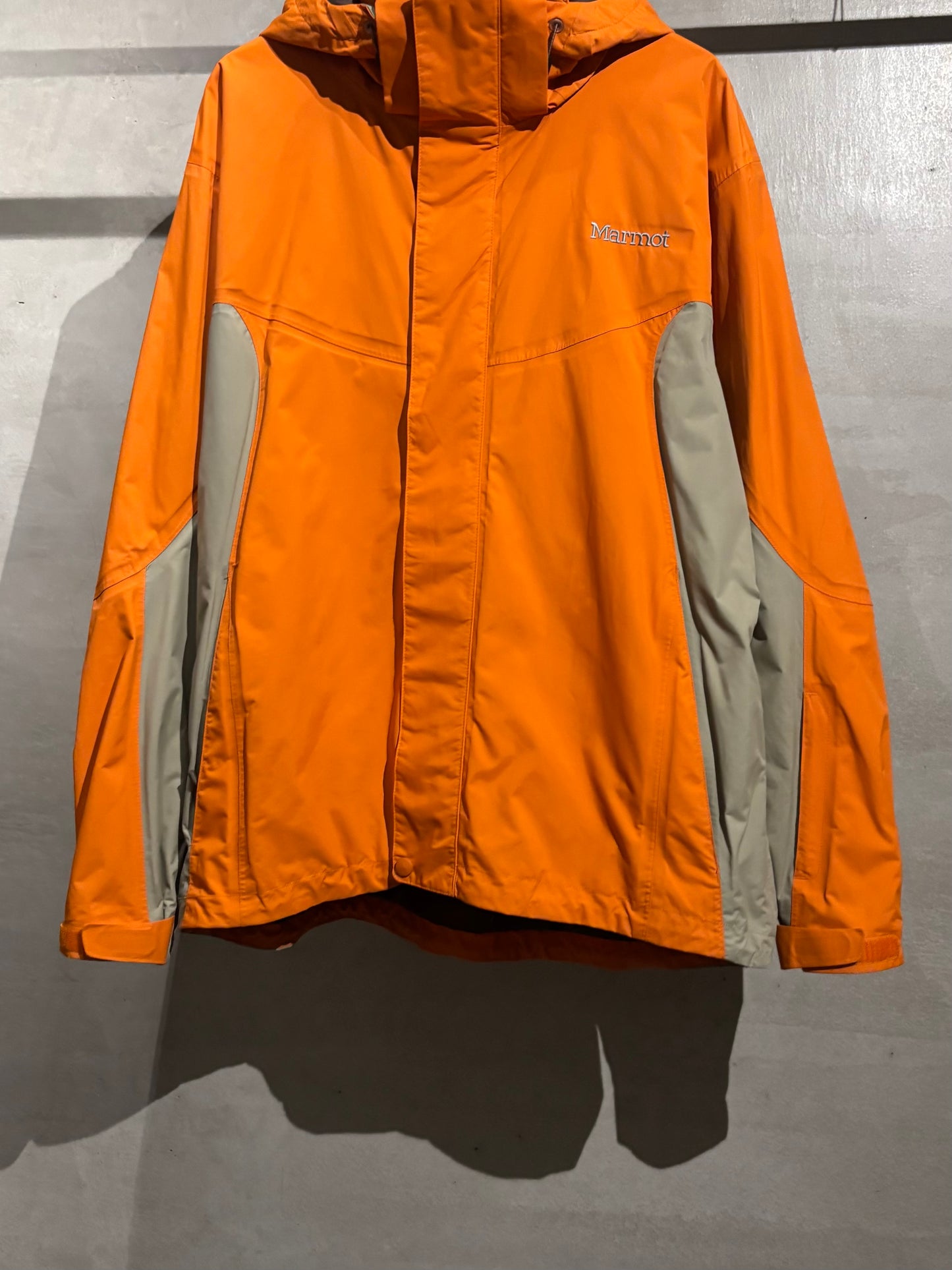 90's Marmot nylon jacket